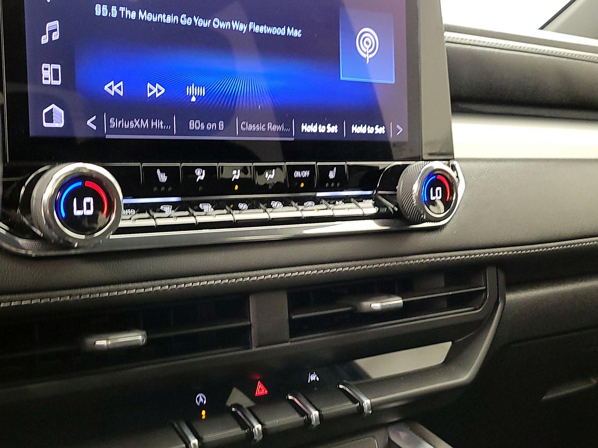 Thumbnail: 2025 Chevrolet Colorado - 16