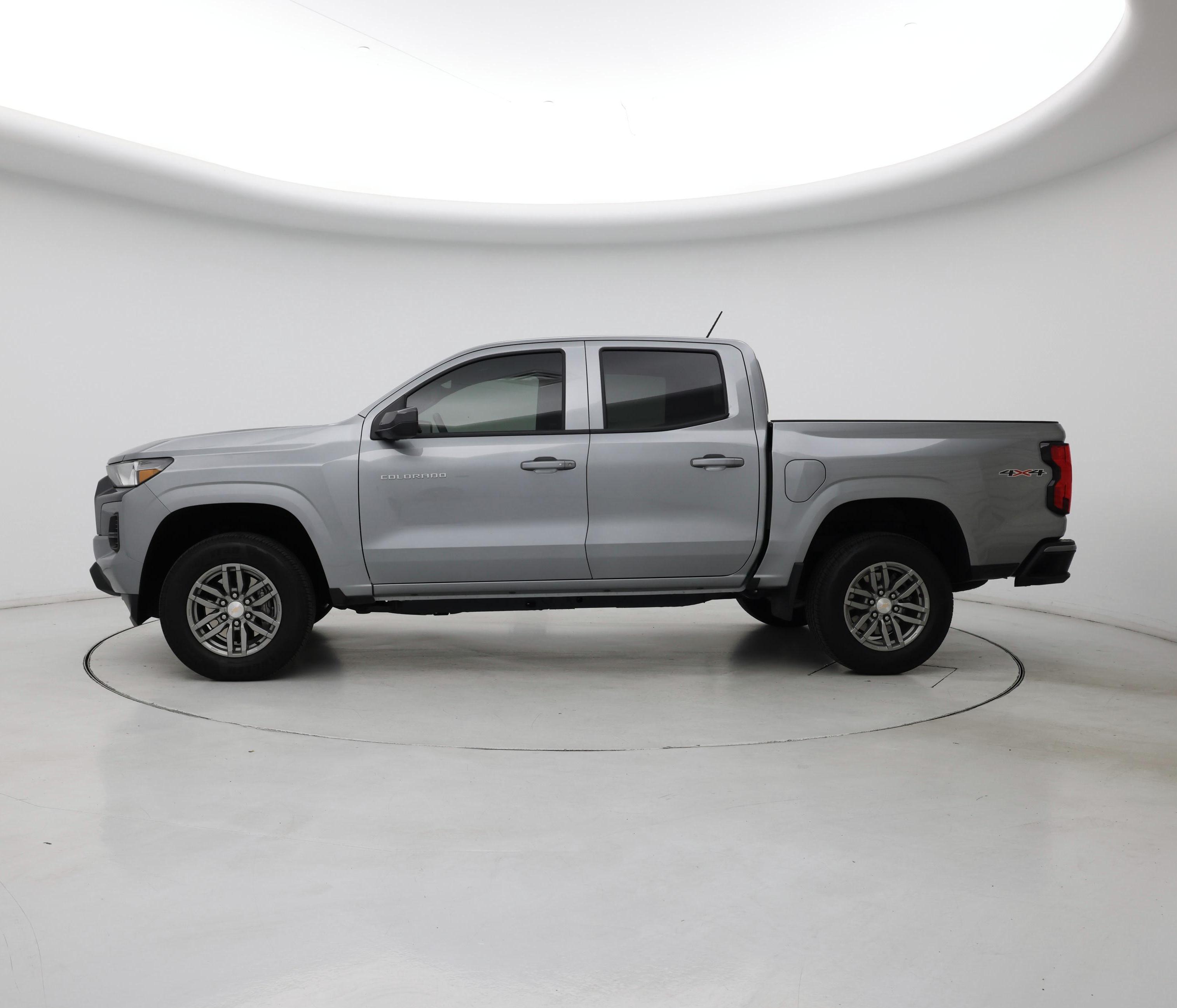 Thumbnail: 2025 Chevrolet Colorado - 3