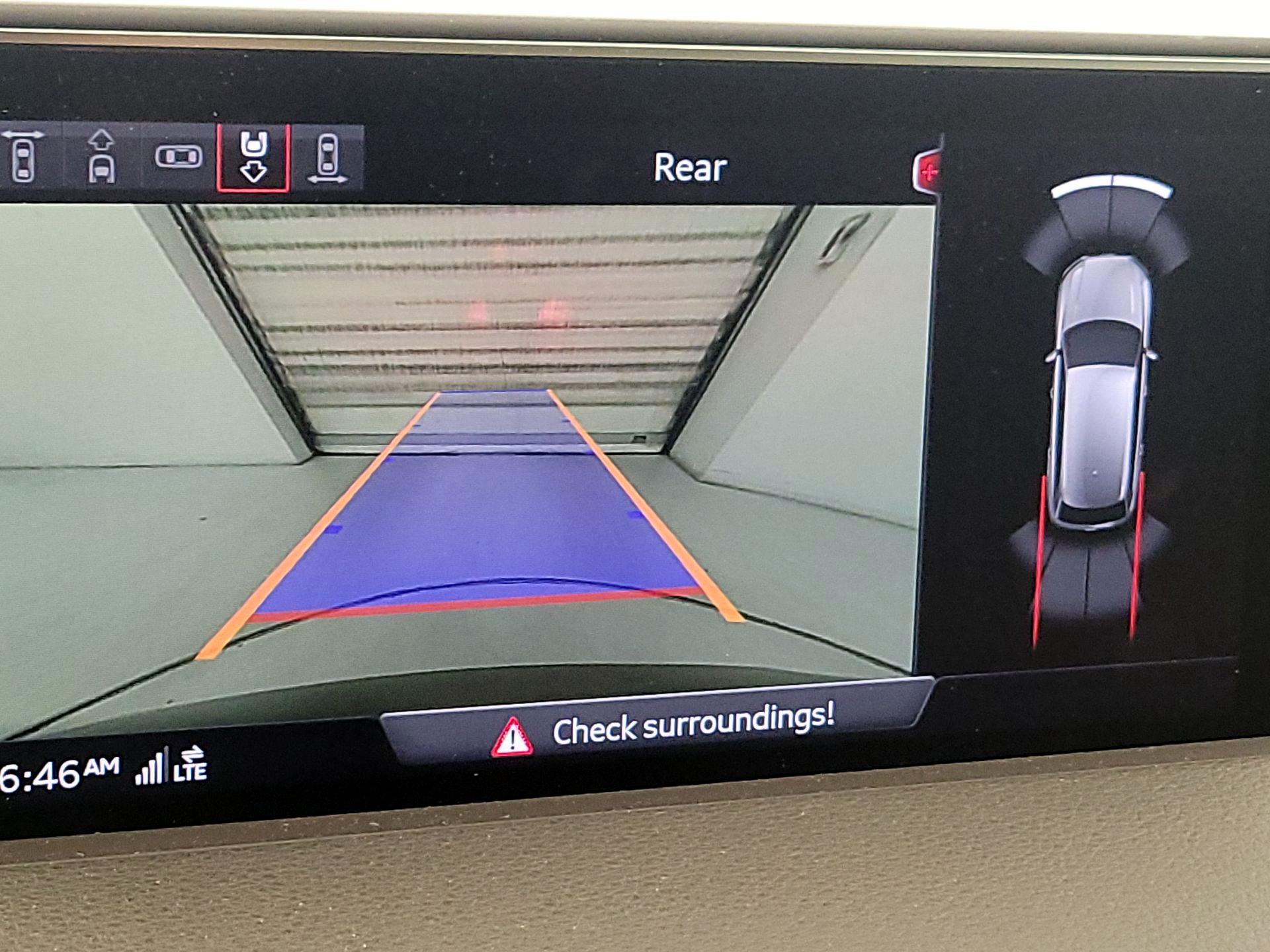 Thumbnail: 2017 Audi Q7 - 15