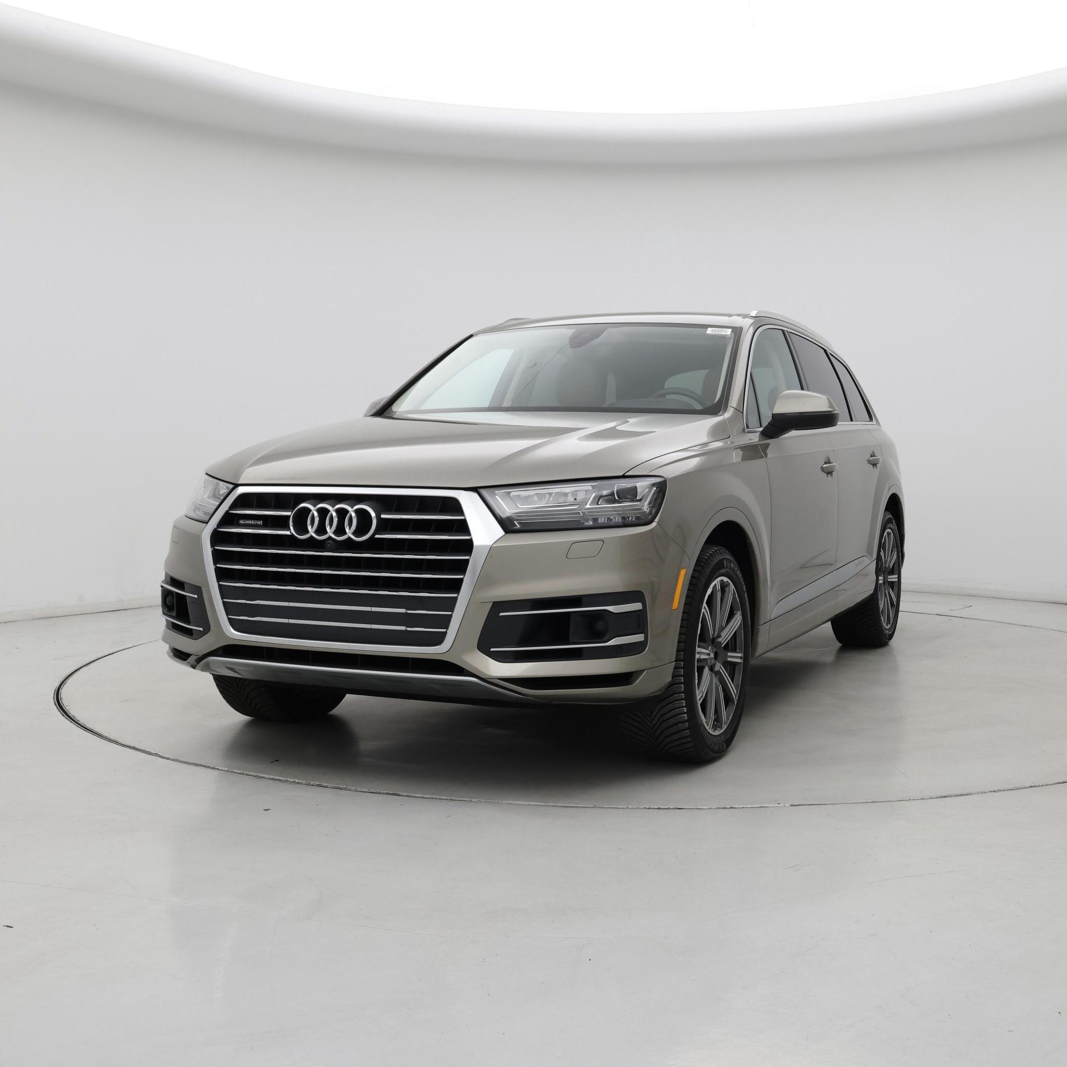 Thumbnail: 2017 Audi Q7 - 4