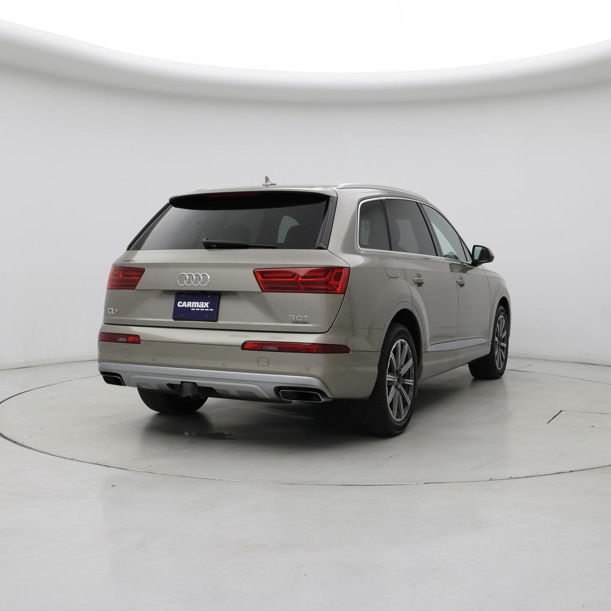 Thumbnail: 2017 Audi Q7 - 8