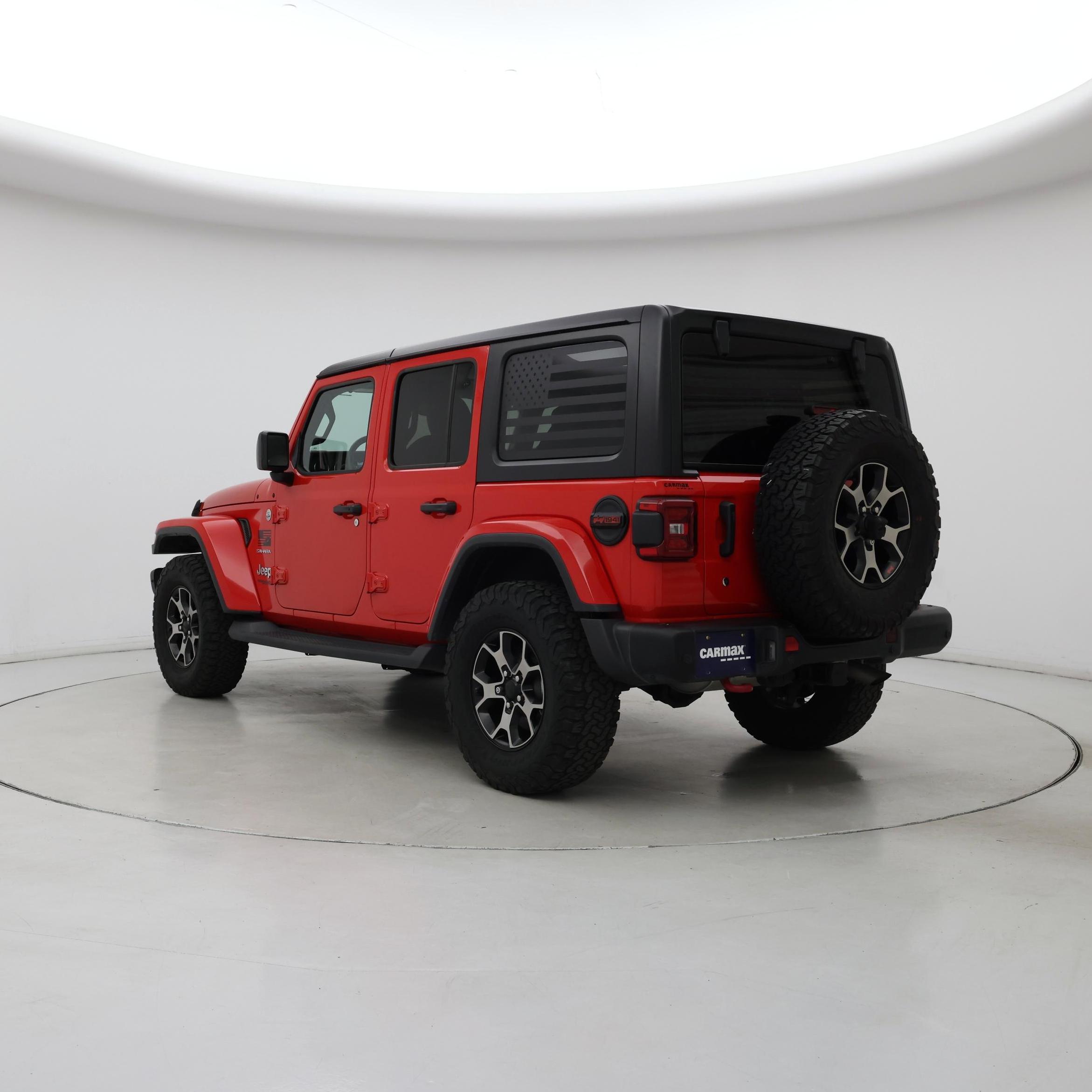 Thumbnail: 2019 Jeep Wrangler - 2