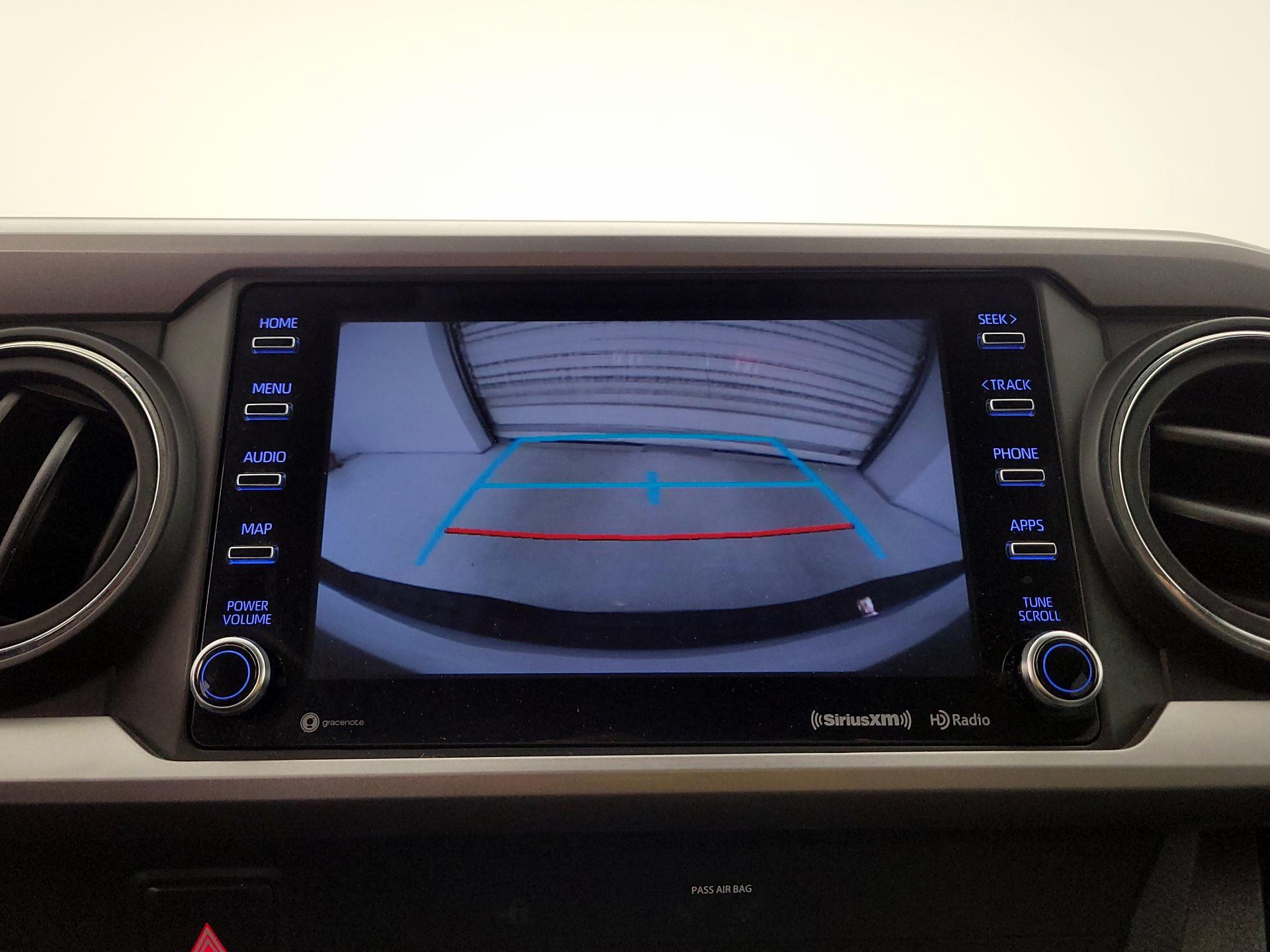 Thumbnail: 2020 Toyota Tacoma - 15