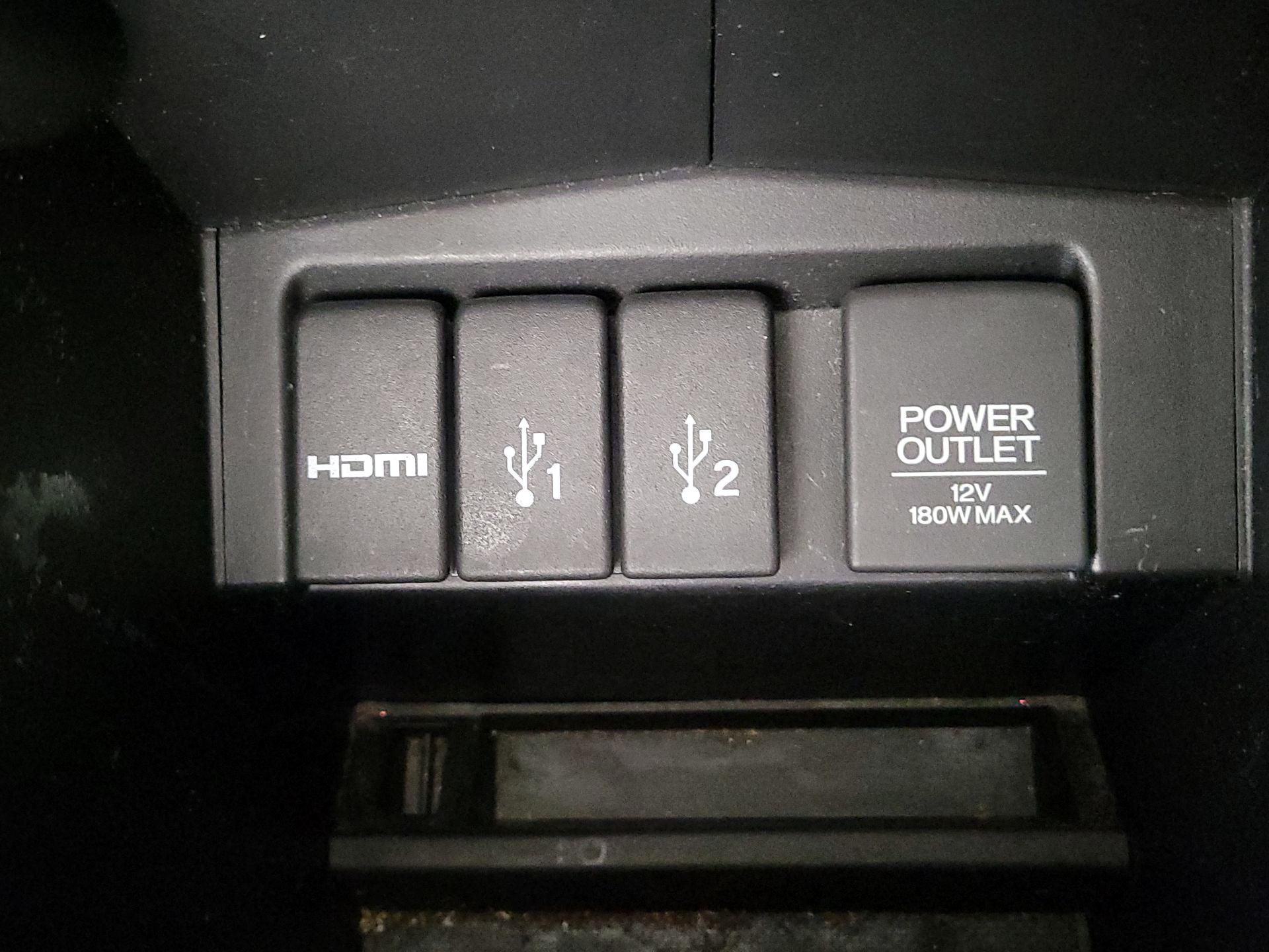 Thumbnail: 2015 Honda CR-V - 18