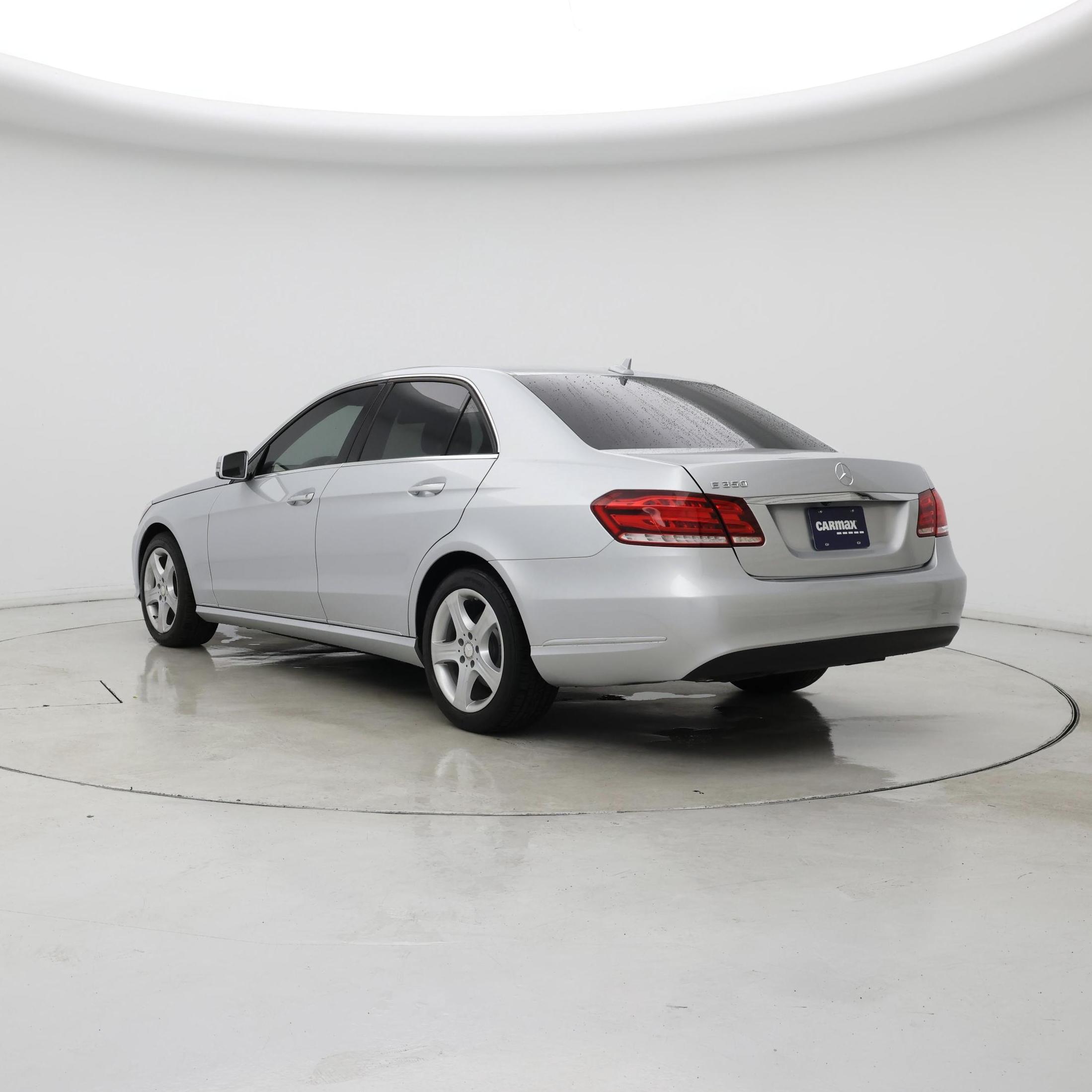 Thumbnail: 2015 Mercedes-Benz E-Class - 2