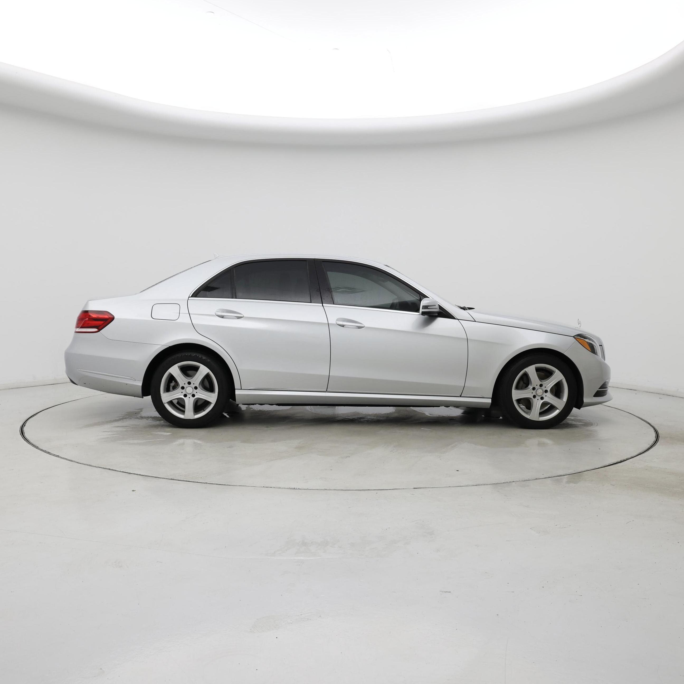 Thumbnail: 2015 Mercedes-Benz E-Class - 7