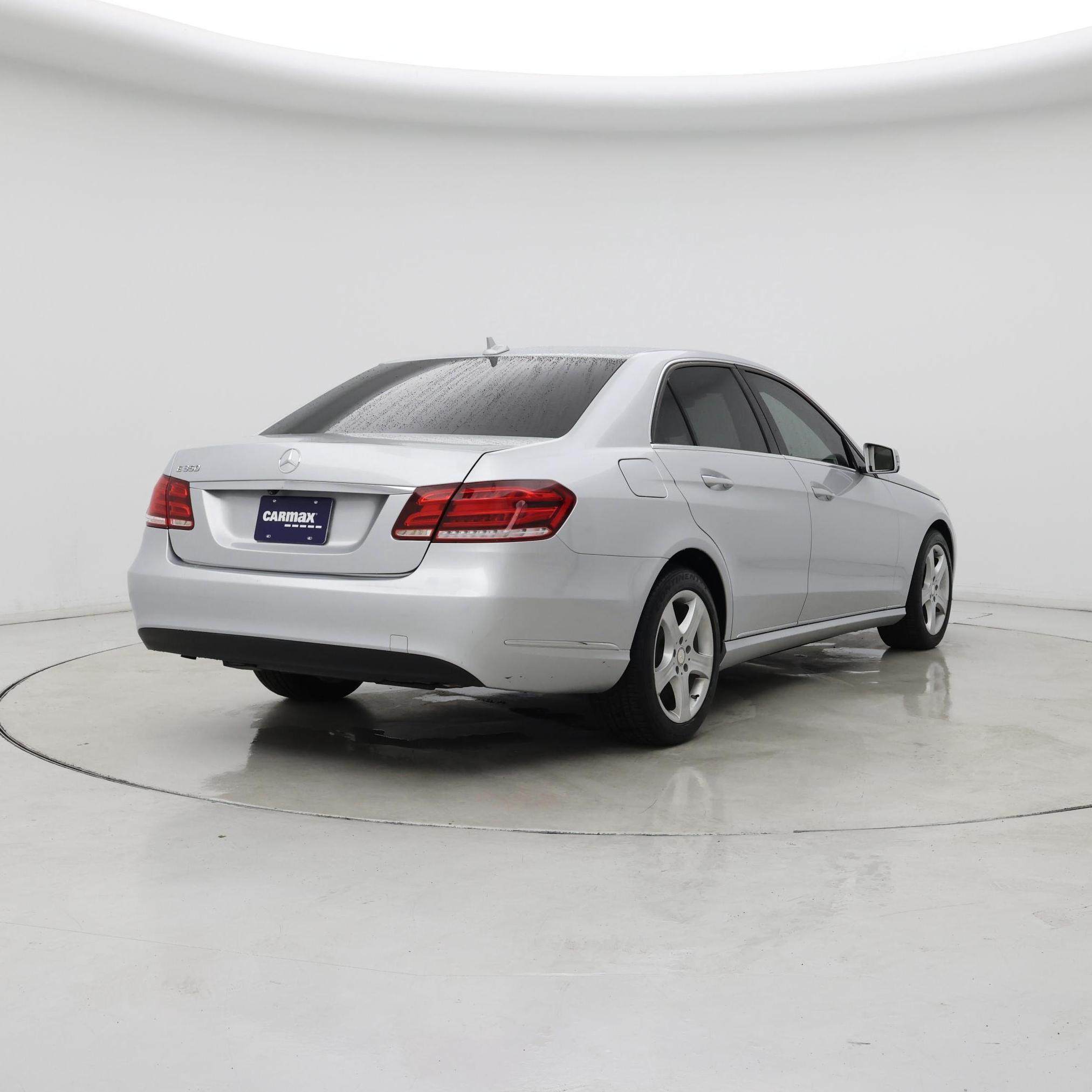 Thumbnail: 2015 Mercedes-Benz E-Class - 8