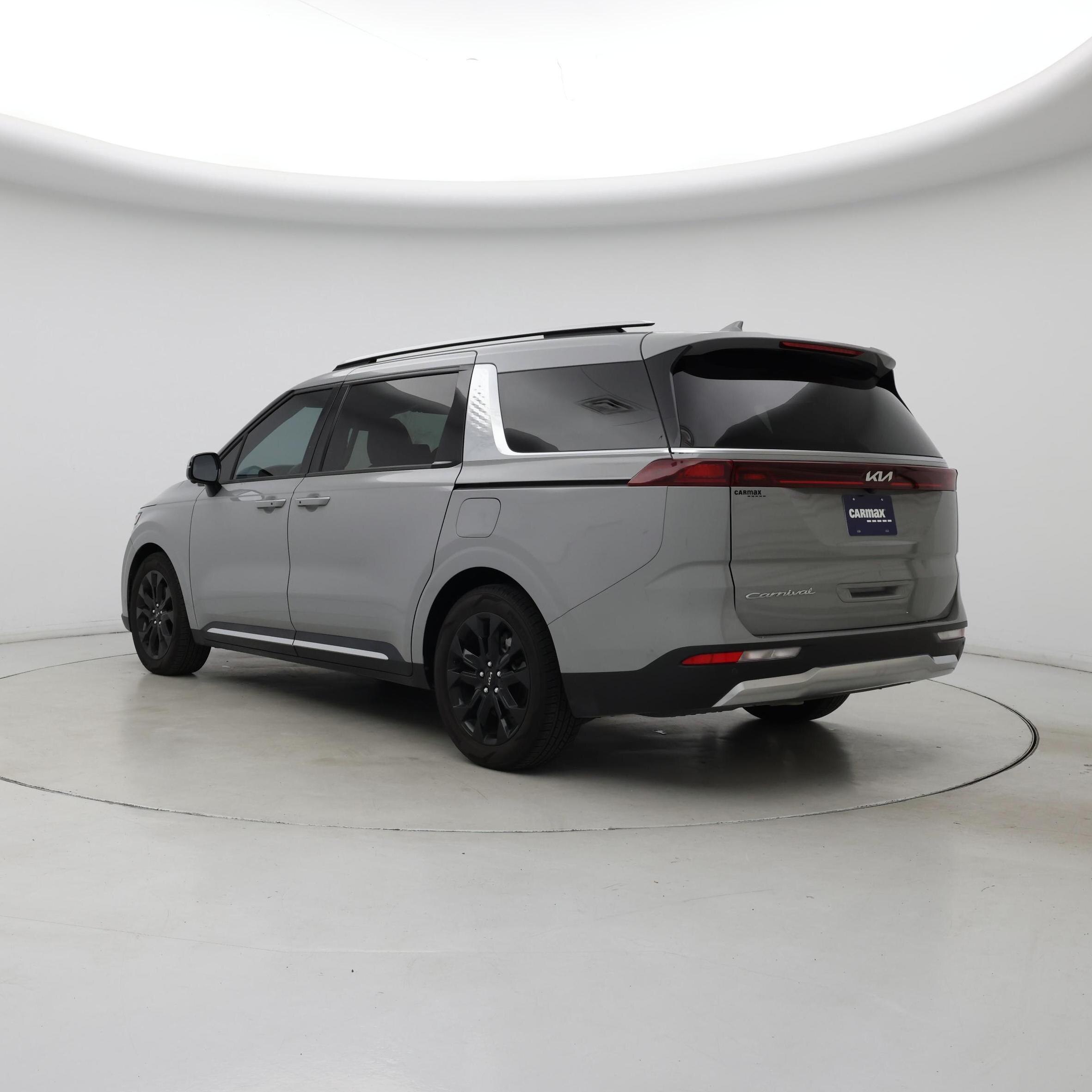 Thumbnail: 2022 Kia Carnival - 2