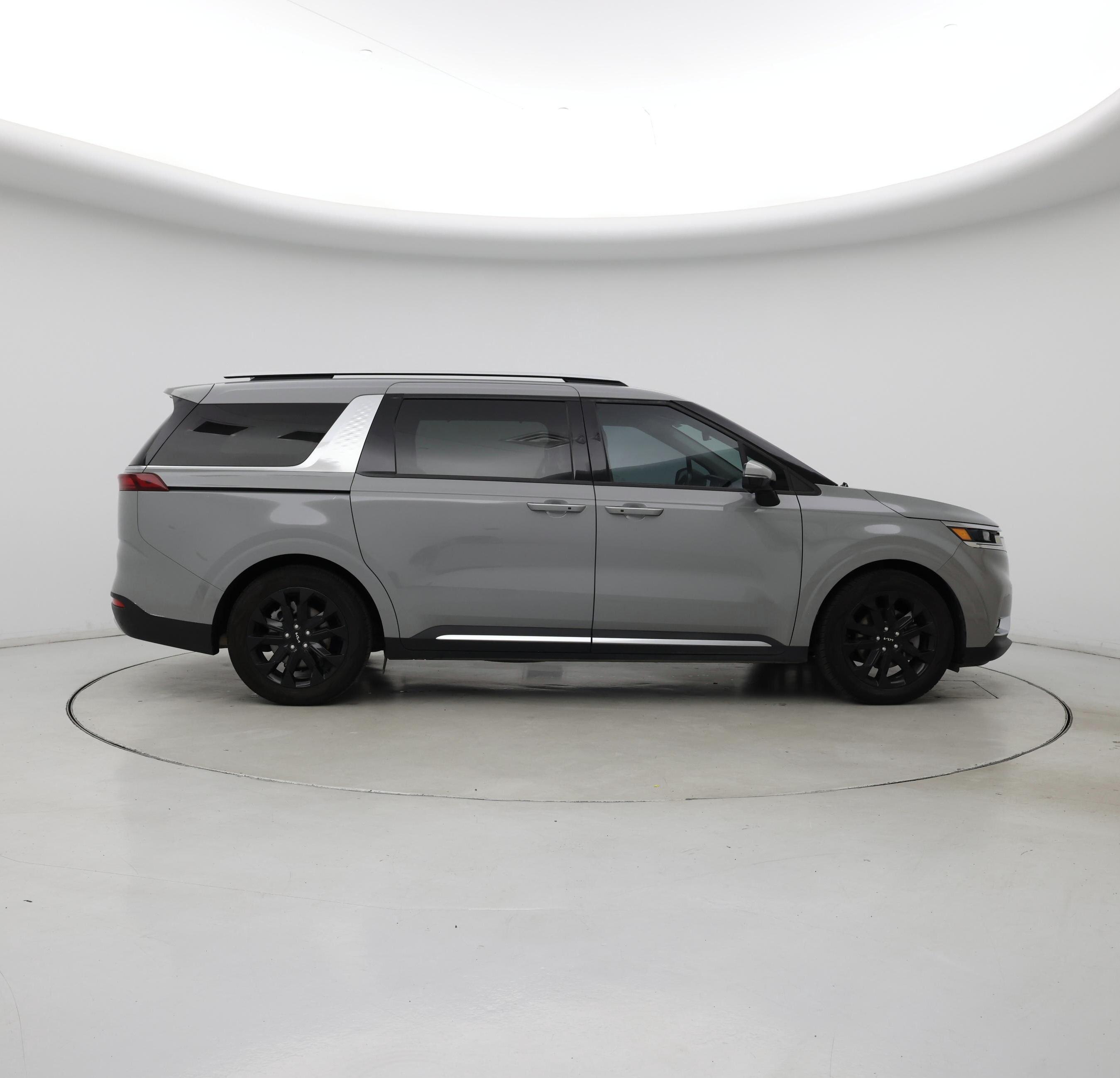 Thumbnail: 2022 Kia Carnival - 7