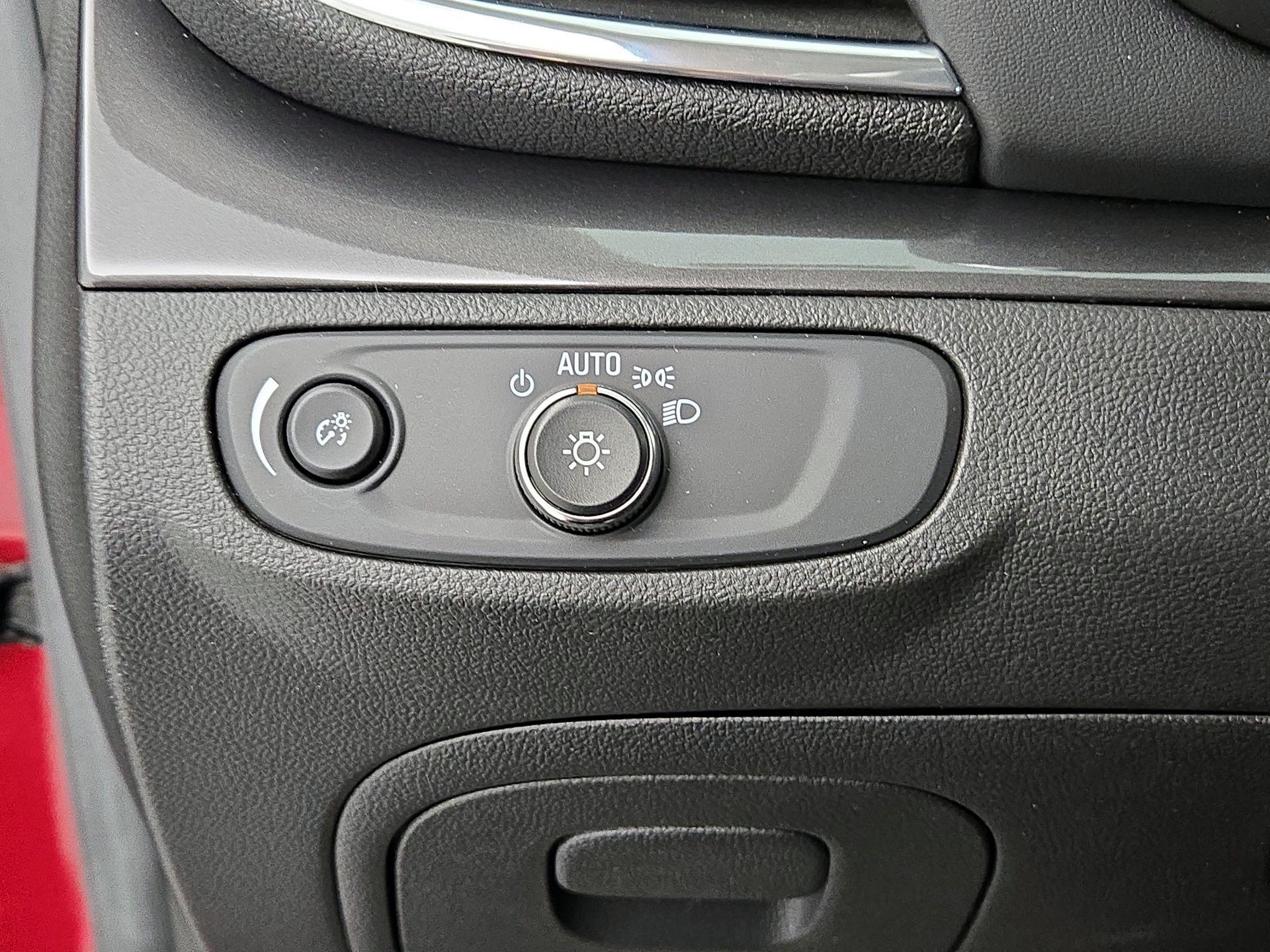 Thumbnail: 2019 Buick Encore - 13