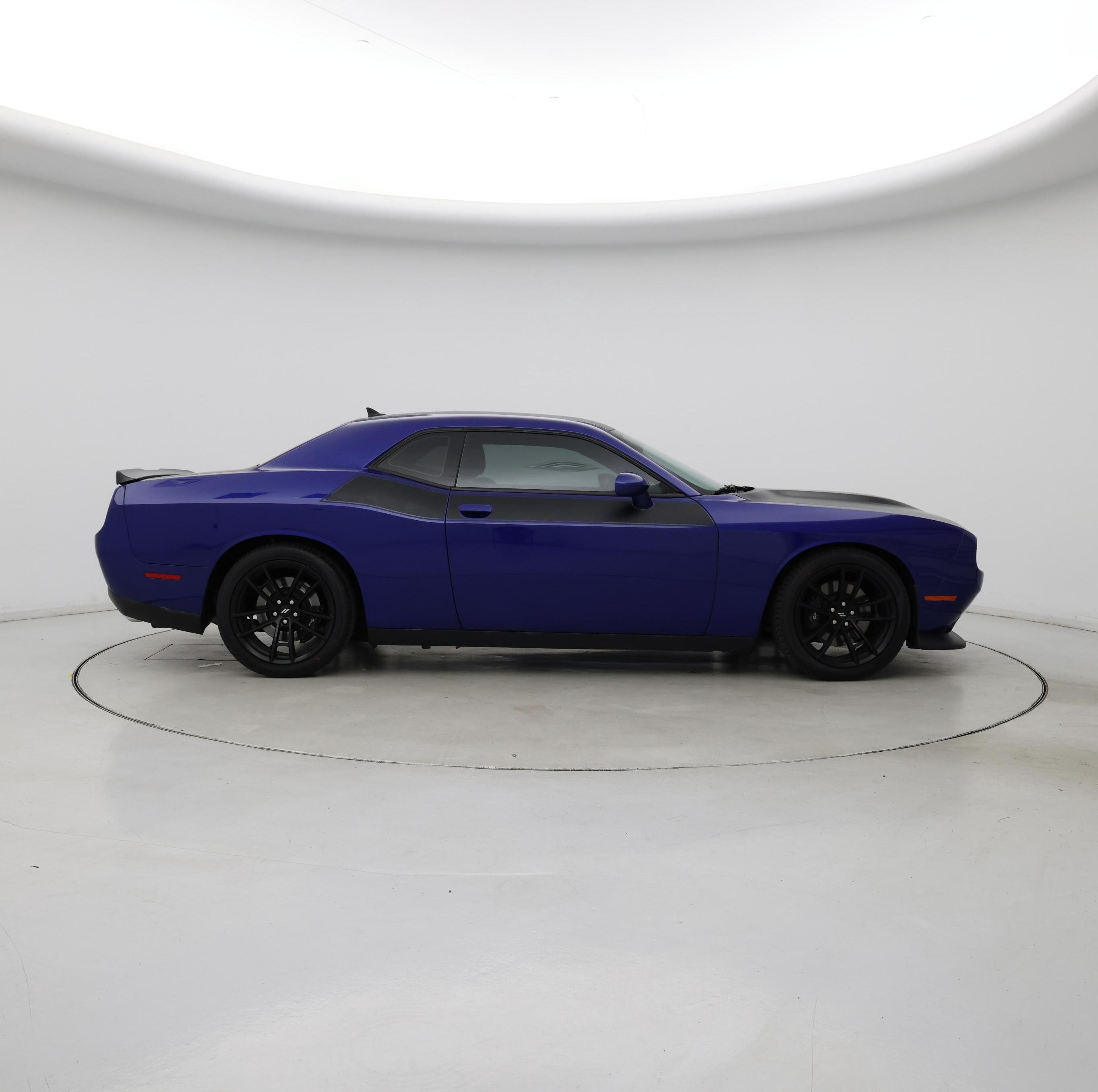 Thumbnail: 2021 Dodge Challenger - 7