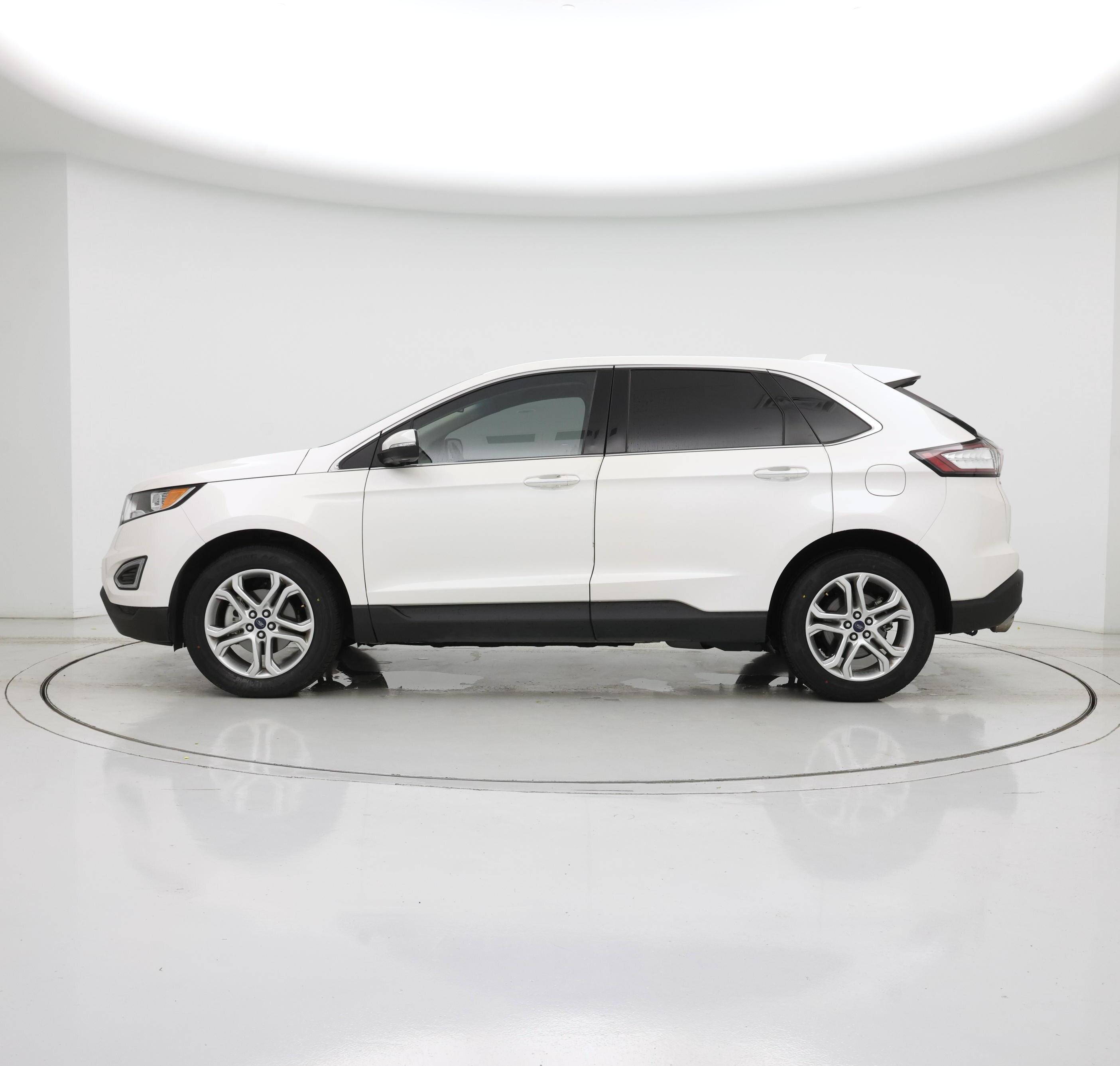 Thumbnail: 2017 Ford Edge - 3