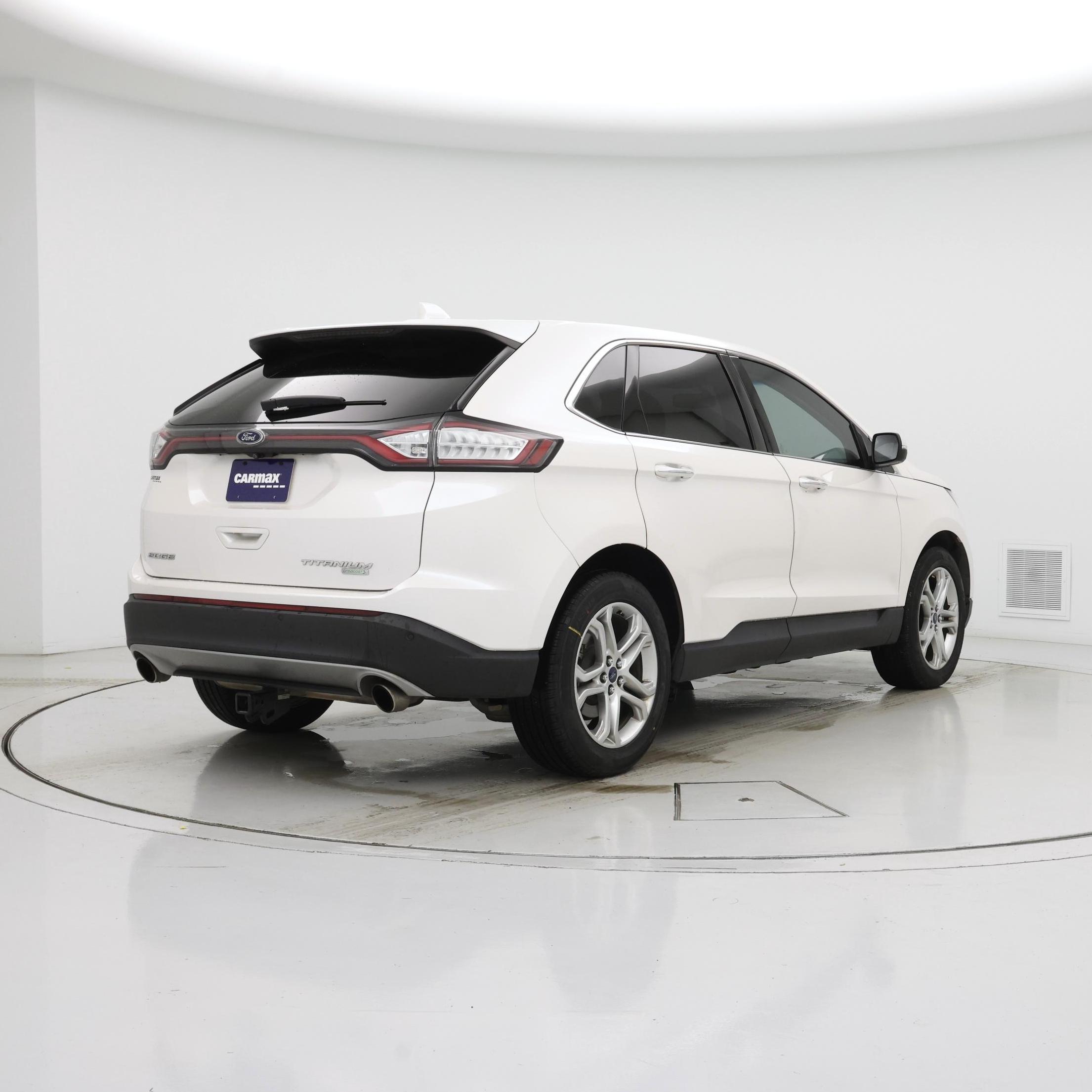 Thumbnail: 2017 Ford Edge - 8