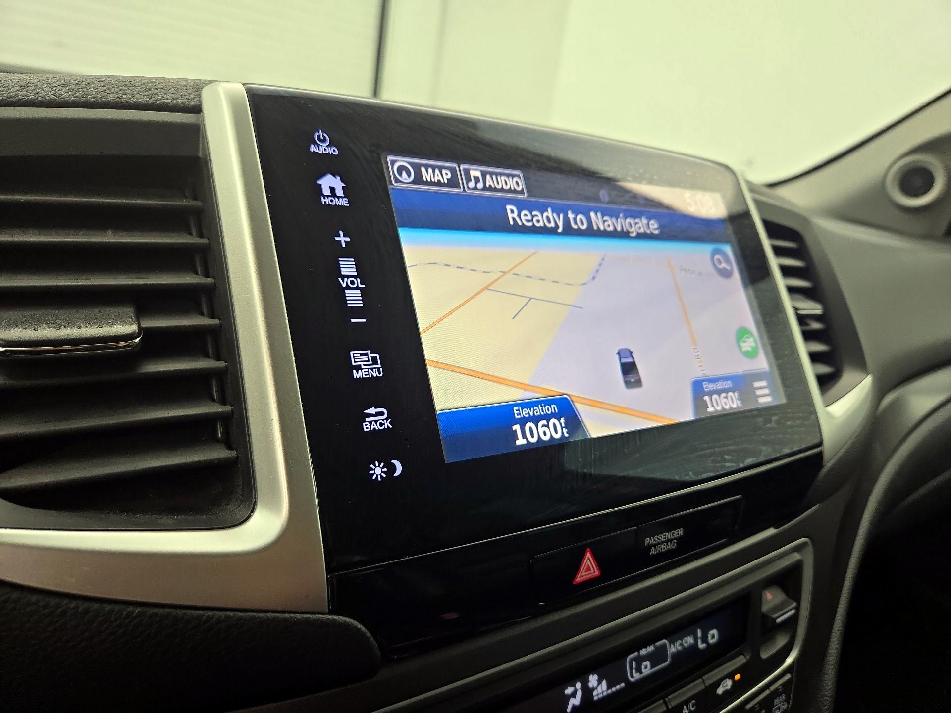 Thumbnail: 2017 Honda Ridgeline - 14