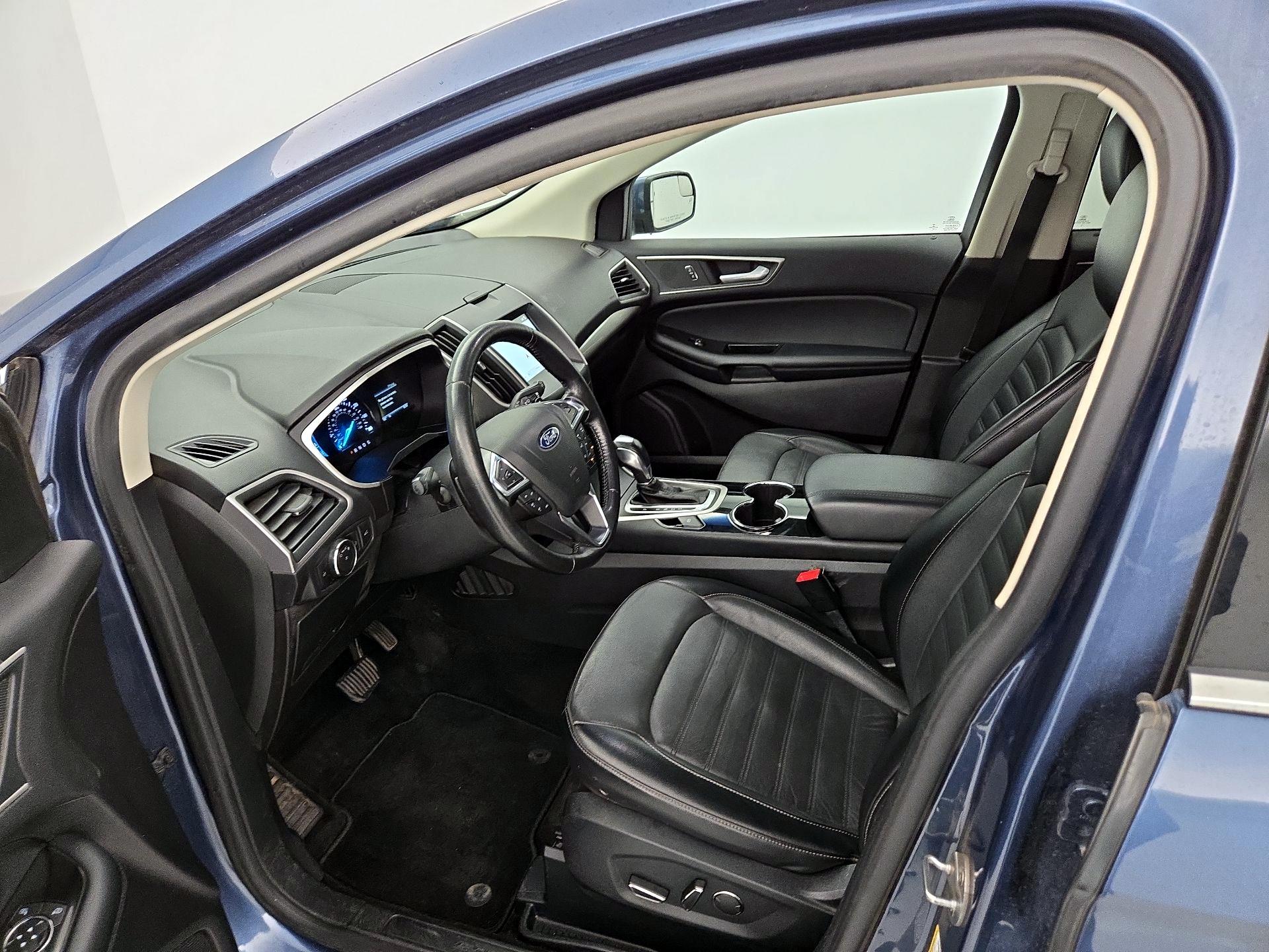 Thumbnail: 2018 Ford Edge - 11