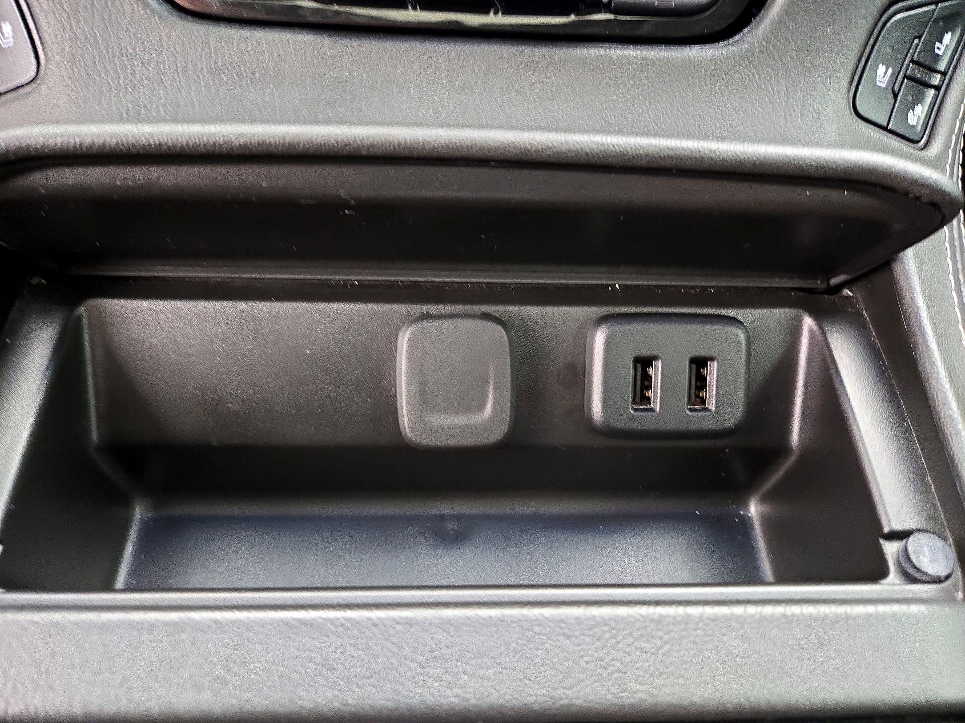 Thumbnail: 2019 Chevrolet Tahoe - 18