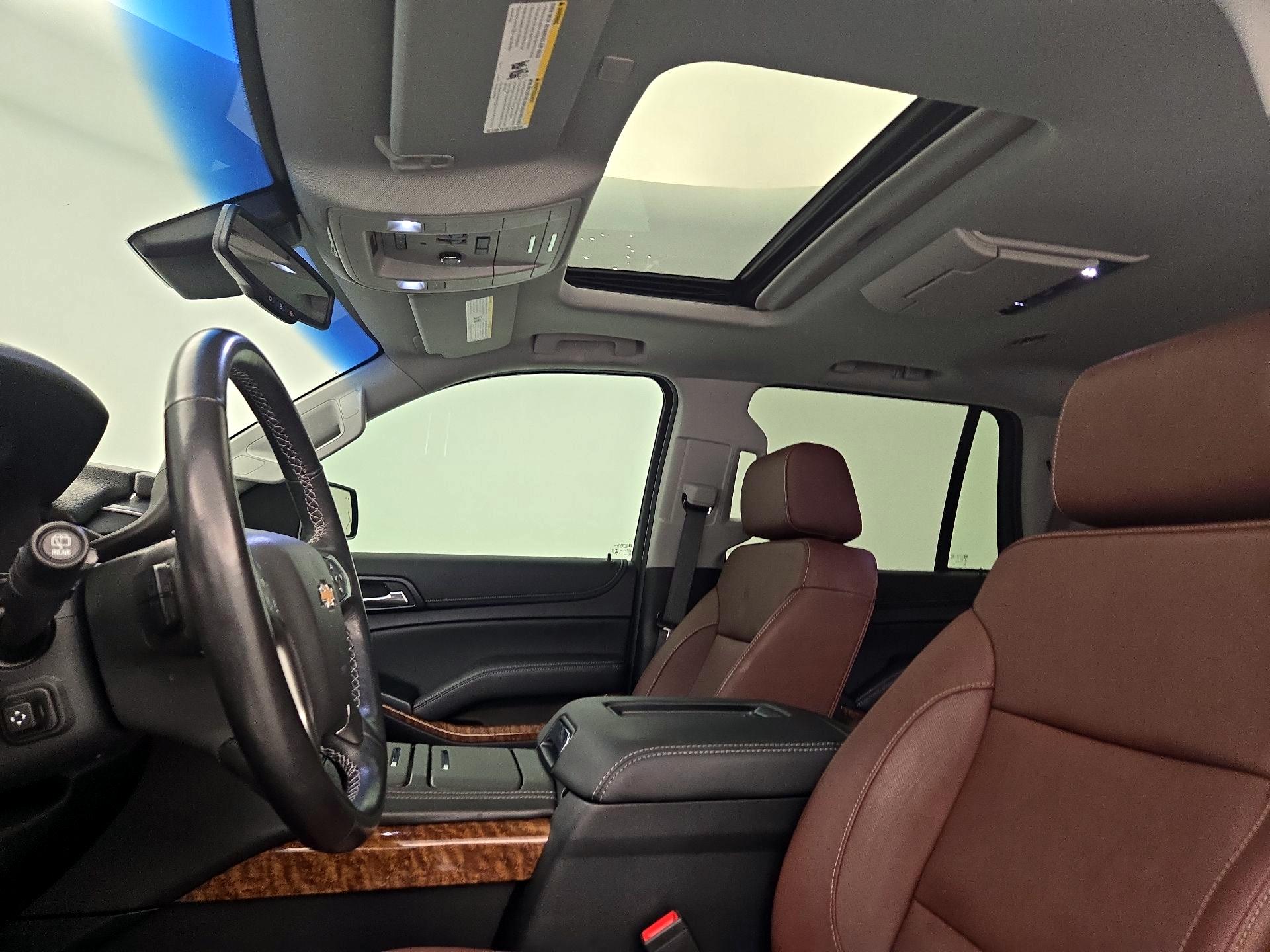 Thumbnail: 2019 Chevrolet Tahoe - 19