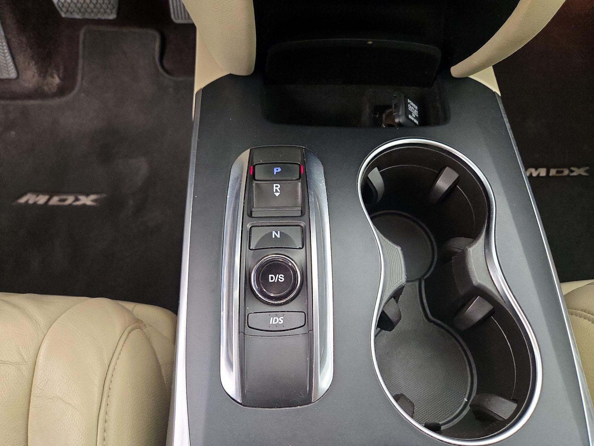 Thumbnail: 2016 Acura MDX - 17