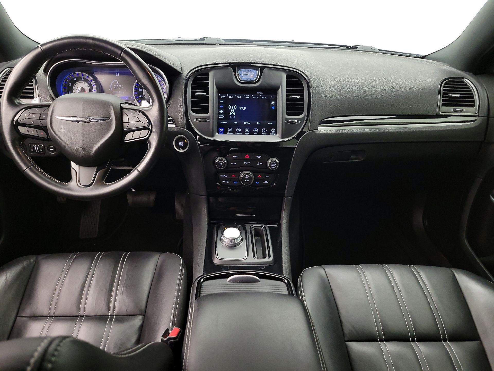 Thumbnail: 2021 Chrysler 300 - 9