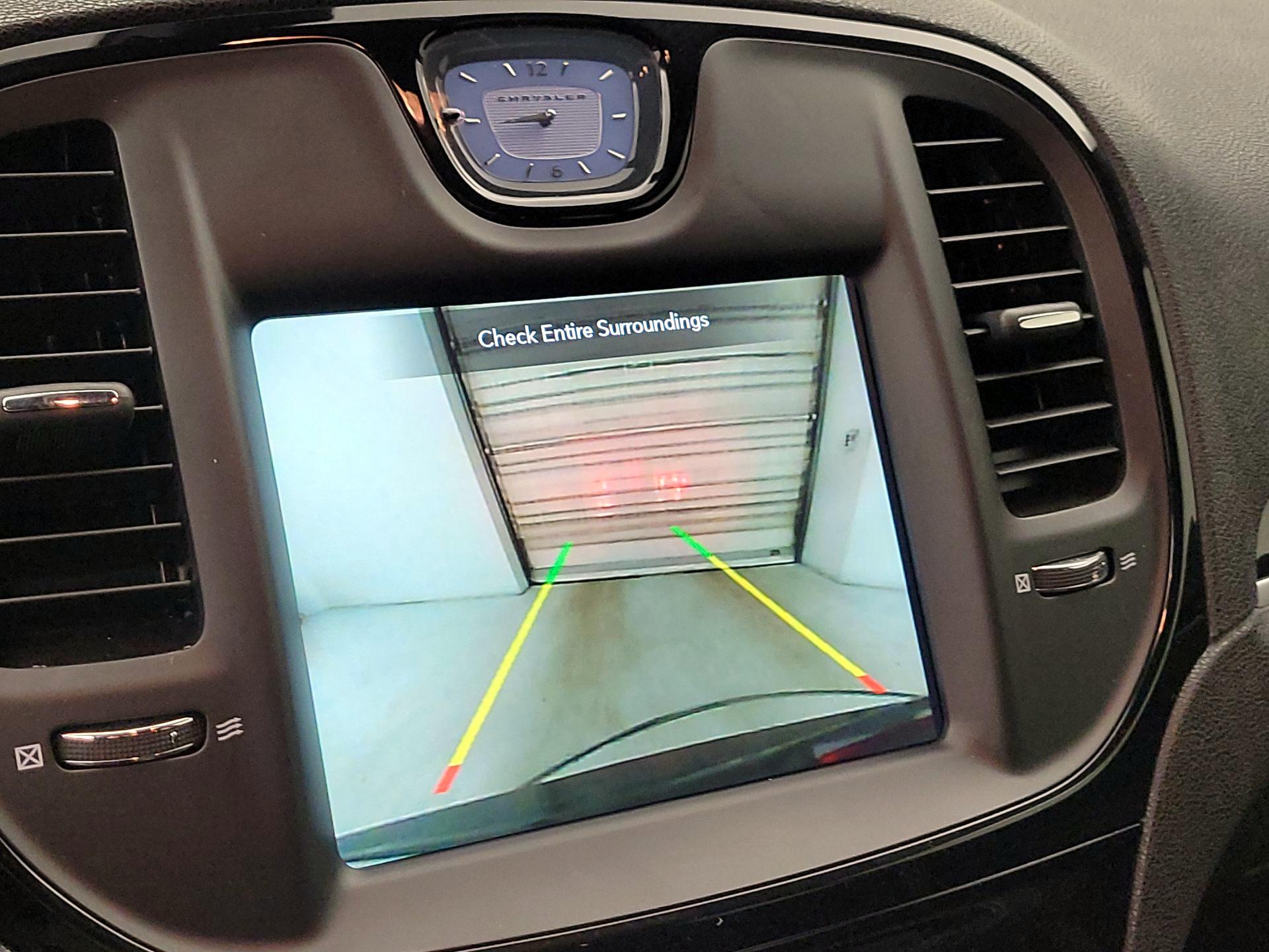 Thumbnail: 2021 Chrysler 300 - 15