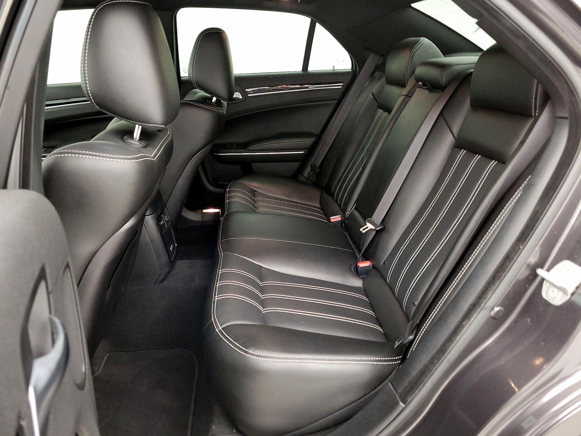 Thumbnail: 2021 Chrysler 300 - 20