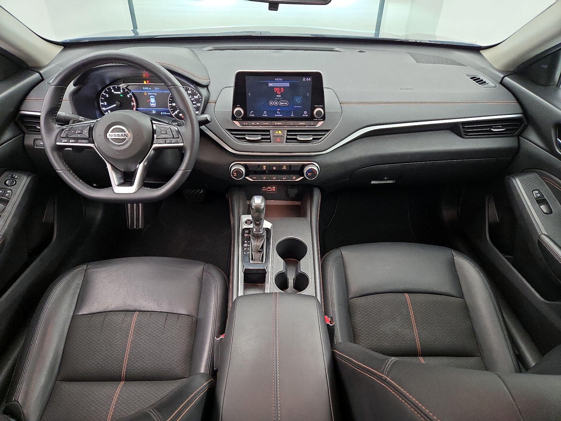 Thumbnail: 2020 Nissan Altima - 9