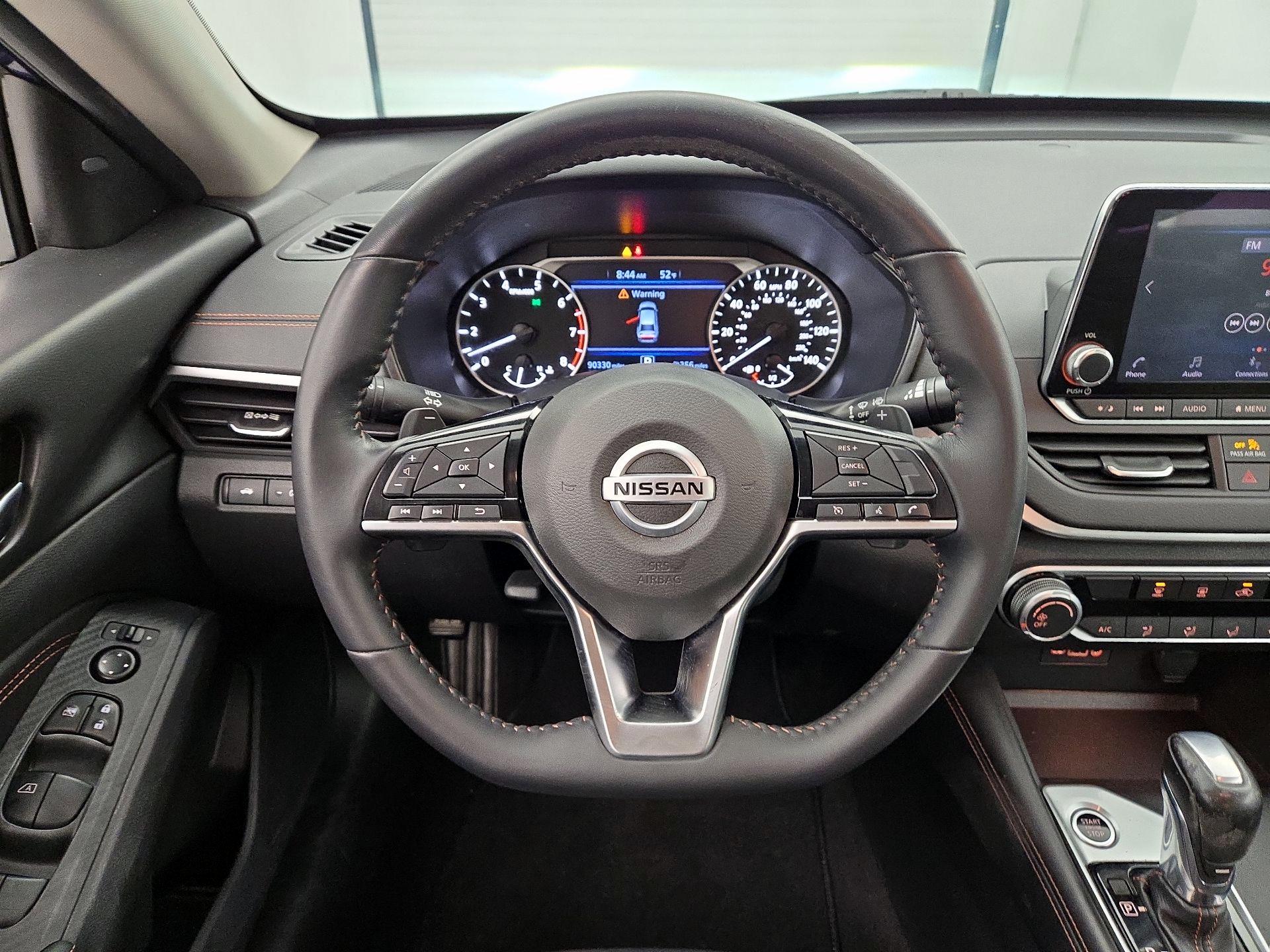 Thumbnail: 2020 Nissan Altima - 10