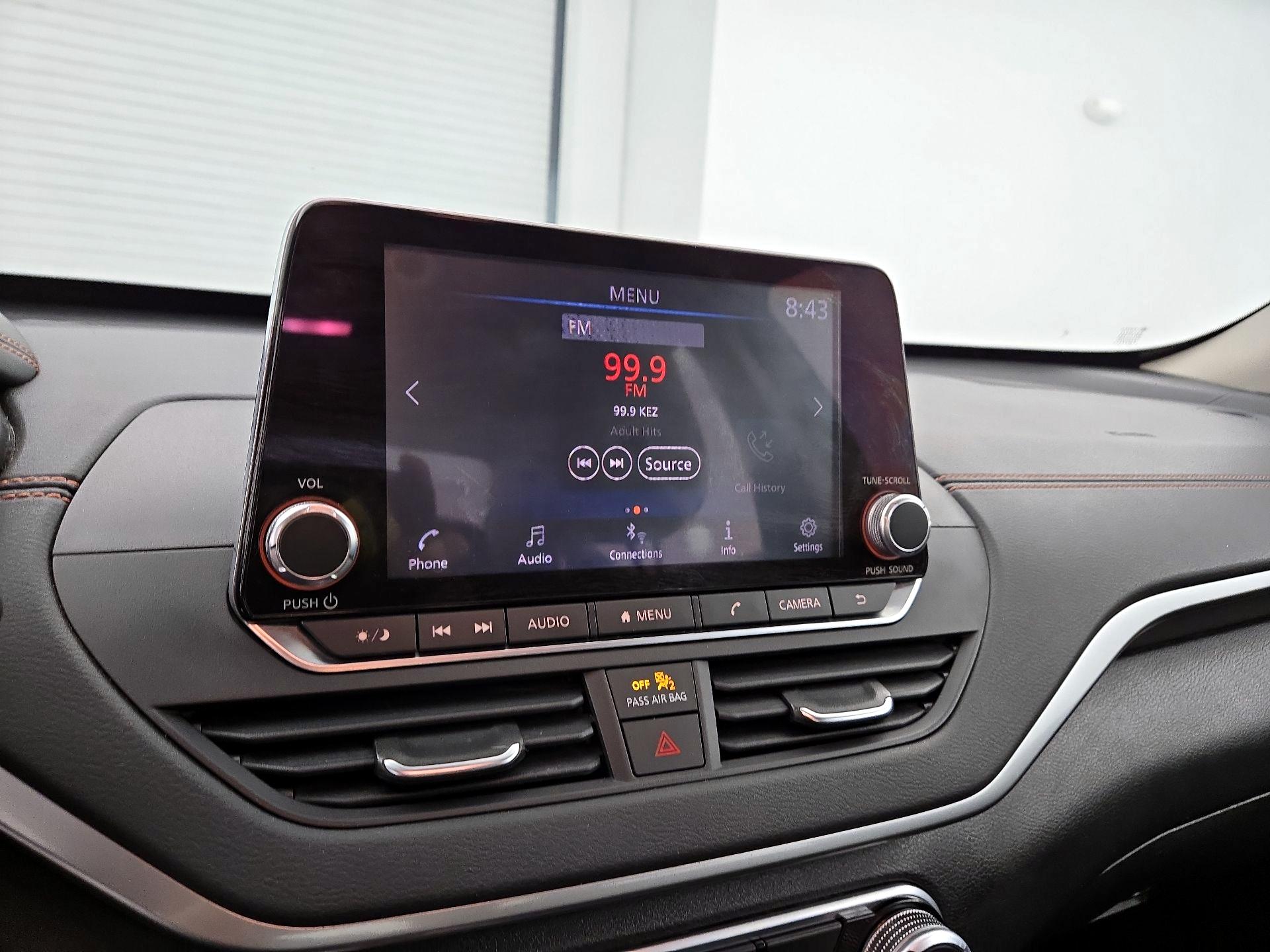 Thumbnail: 2020 Nissan Altima - 15