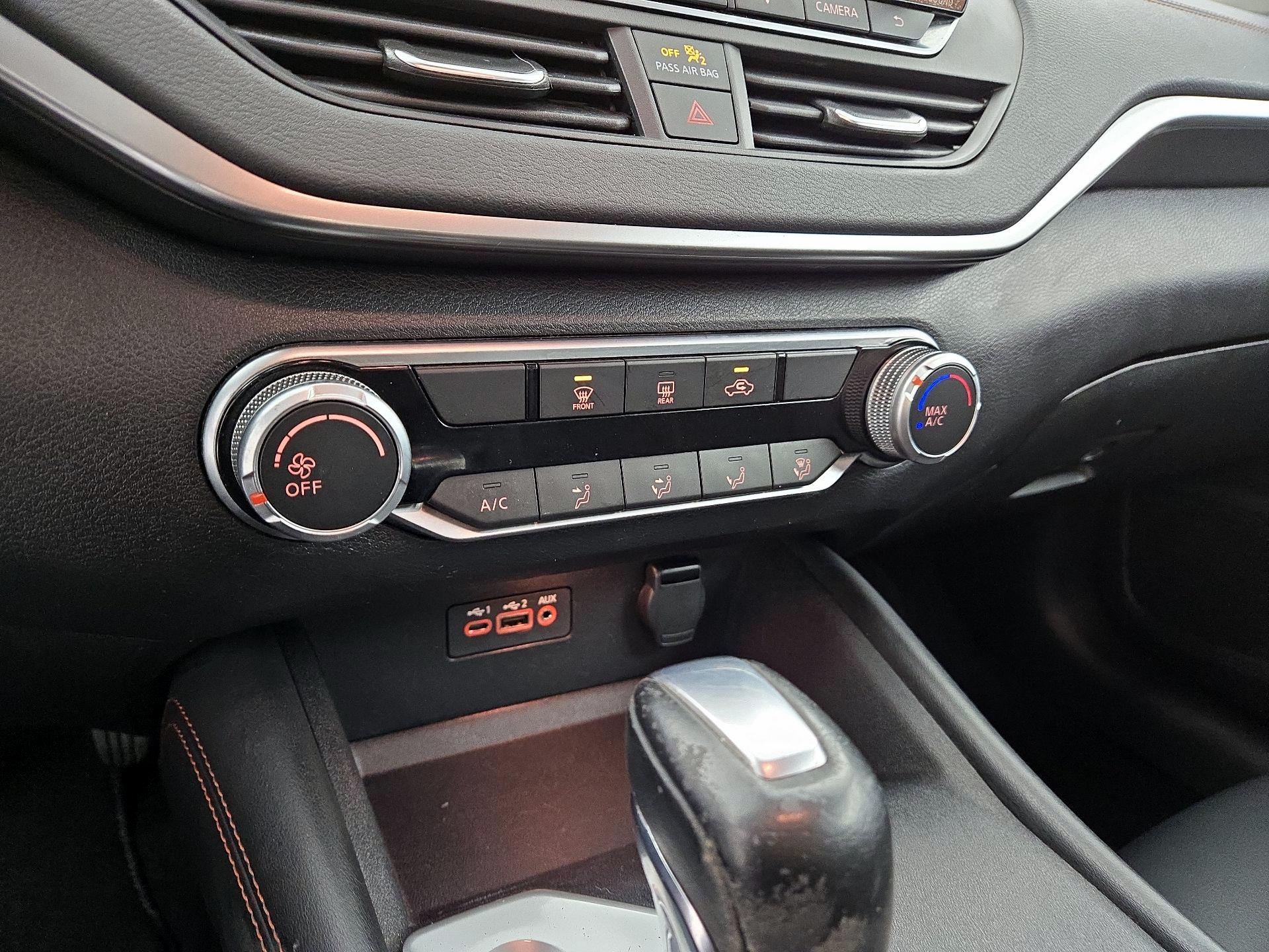 Thumbnail: 2020 Nissan Altima - 16