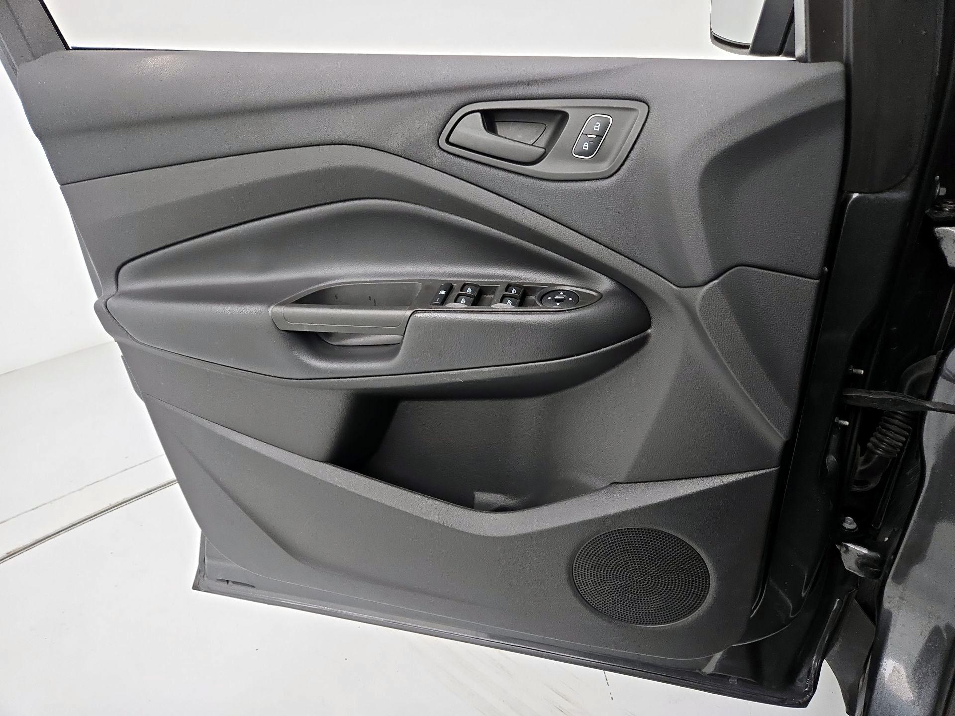 Thumbnail: 2019 Ford Escape - 12