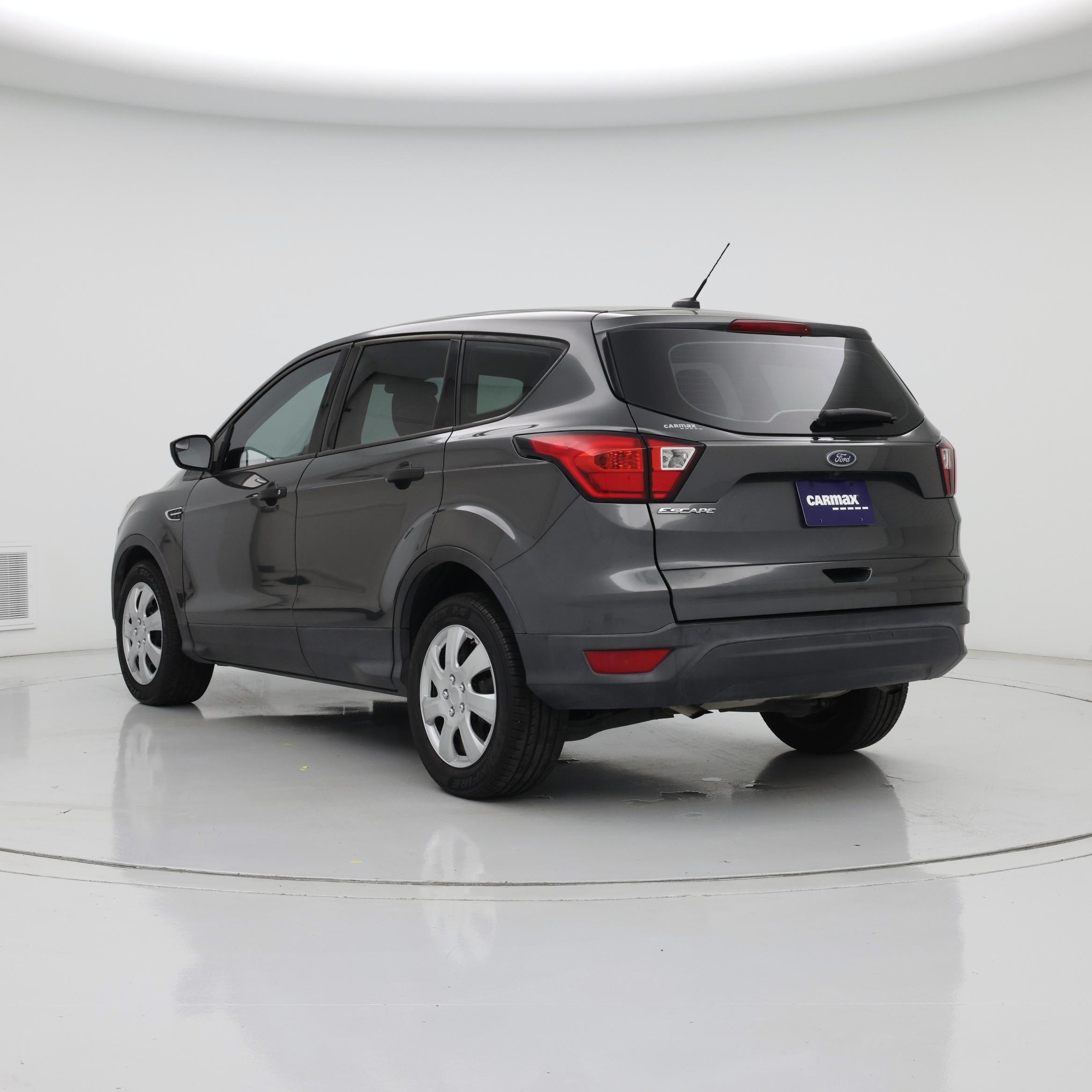 Thumbnail: 2019 Ford Escape - 2