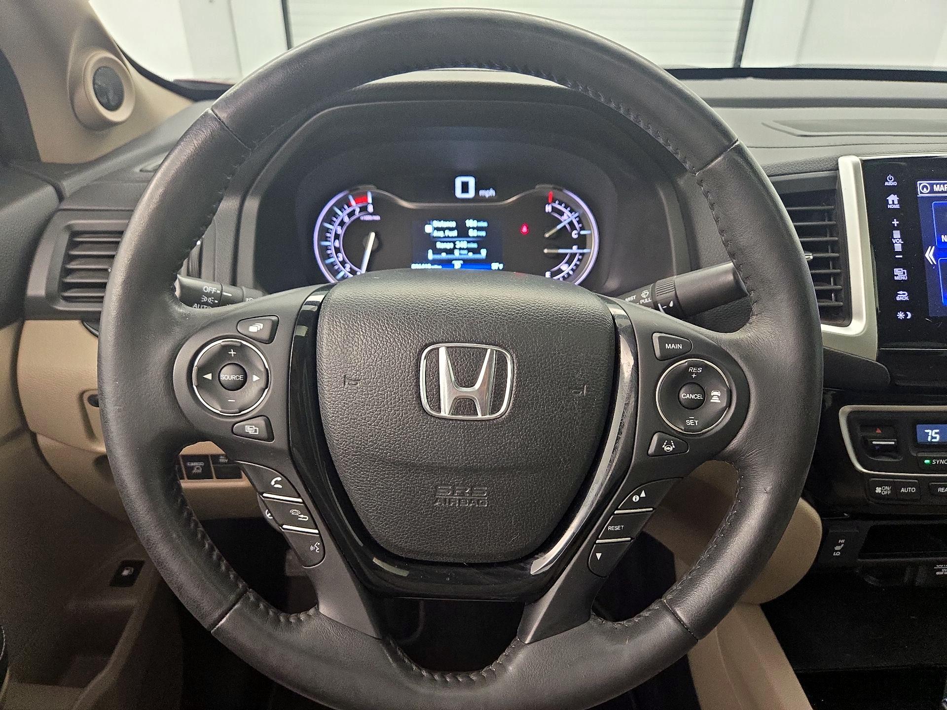 Thumbnail: 2019 Honda Ridgeline - 10