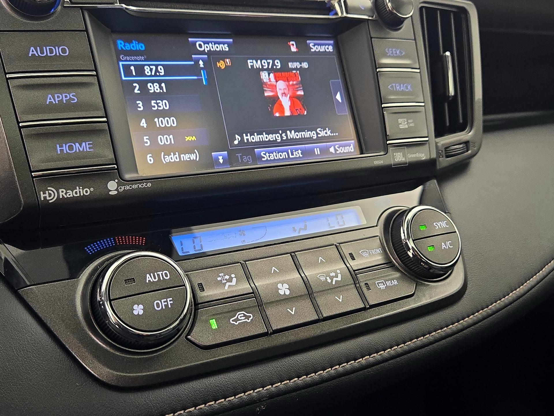 Thumbnail: 2015 Toyota RAV4 - 16