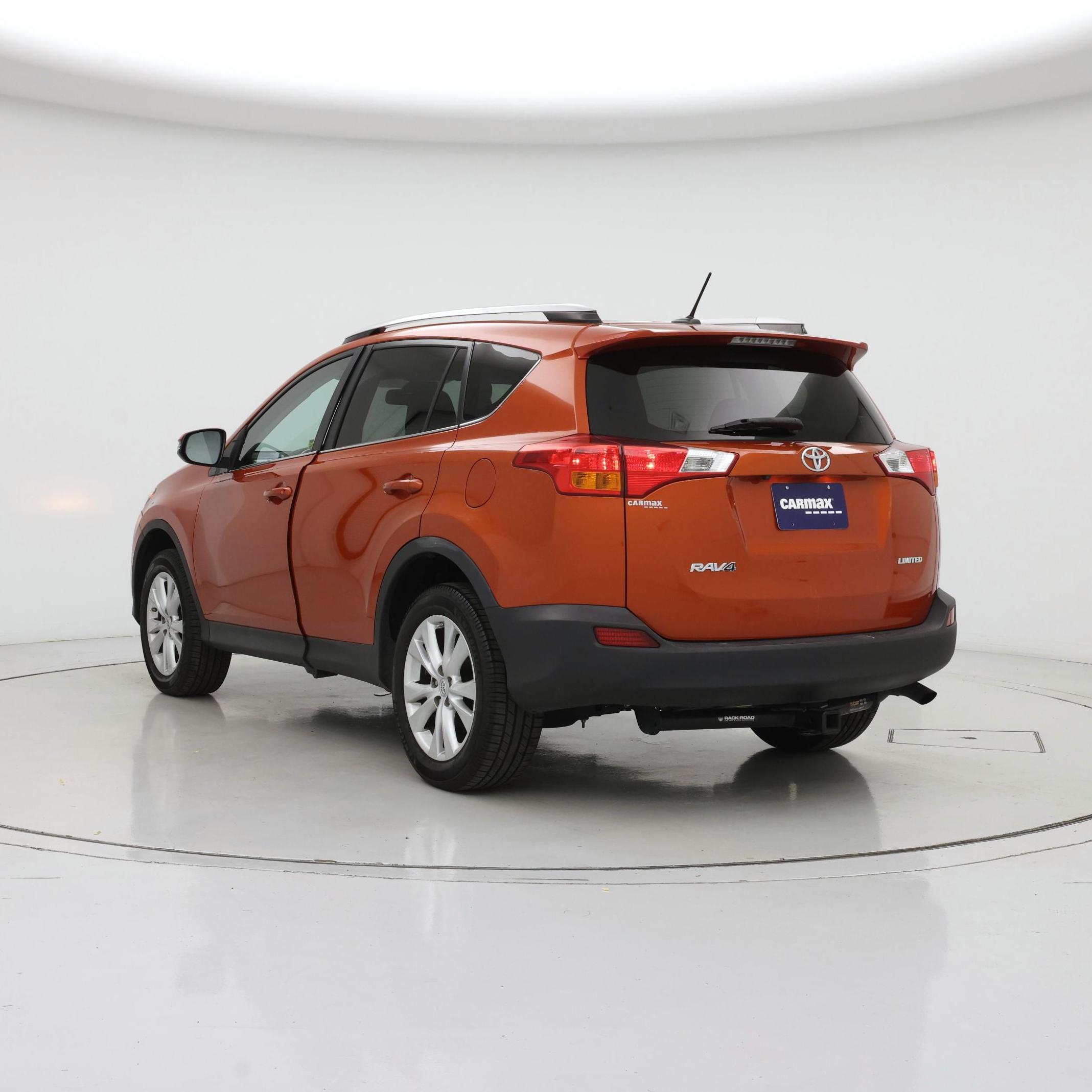 Thumbnail: 2015 Toyota RAV4 - 2