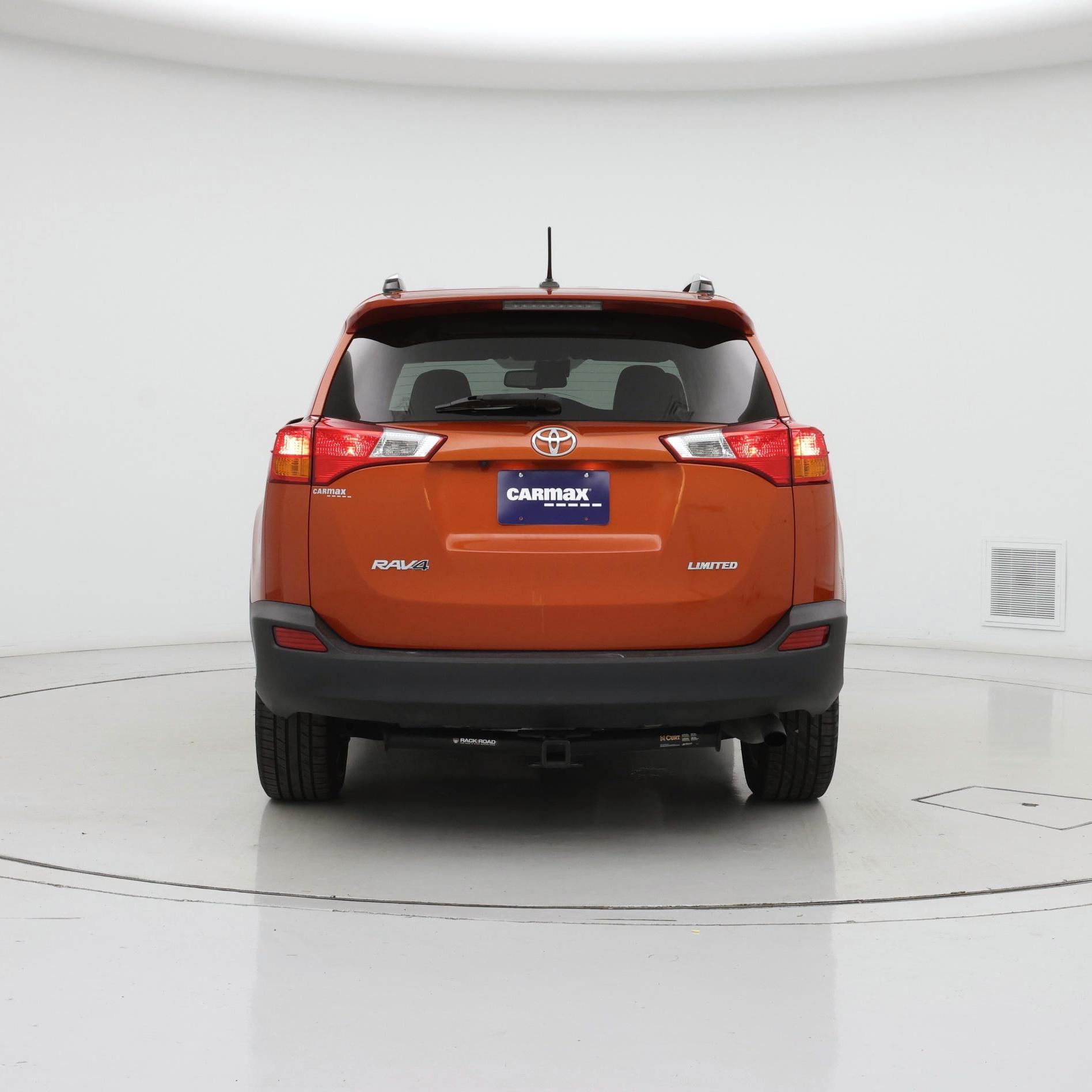 Thumbnail: 2015 Toyota RAV4 - 6