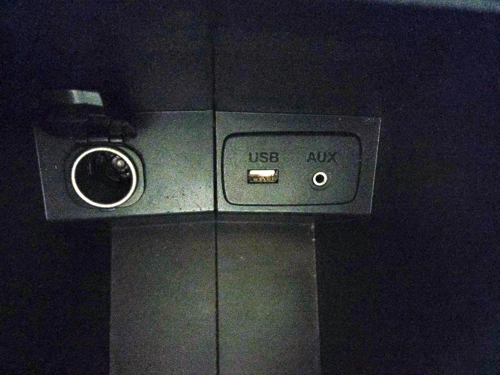 Thumbnail: 2017 Subaru Forester - 18