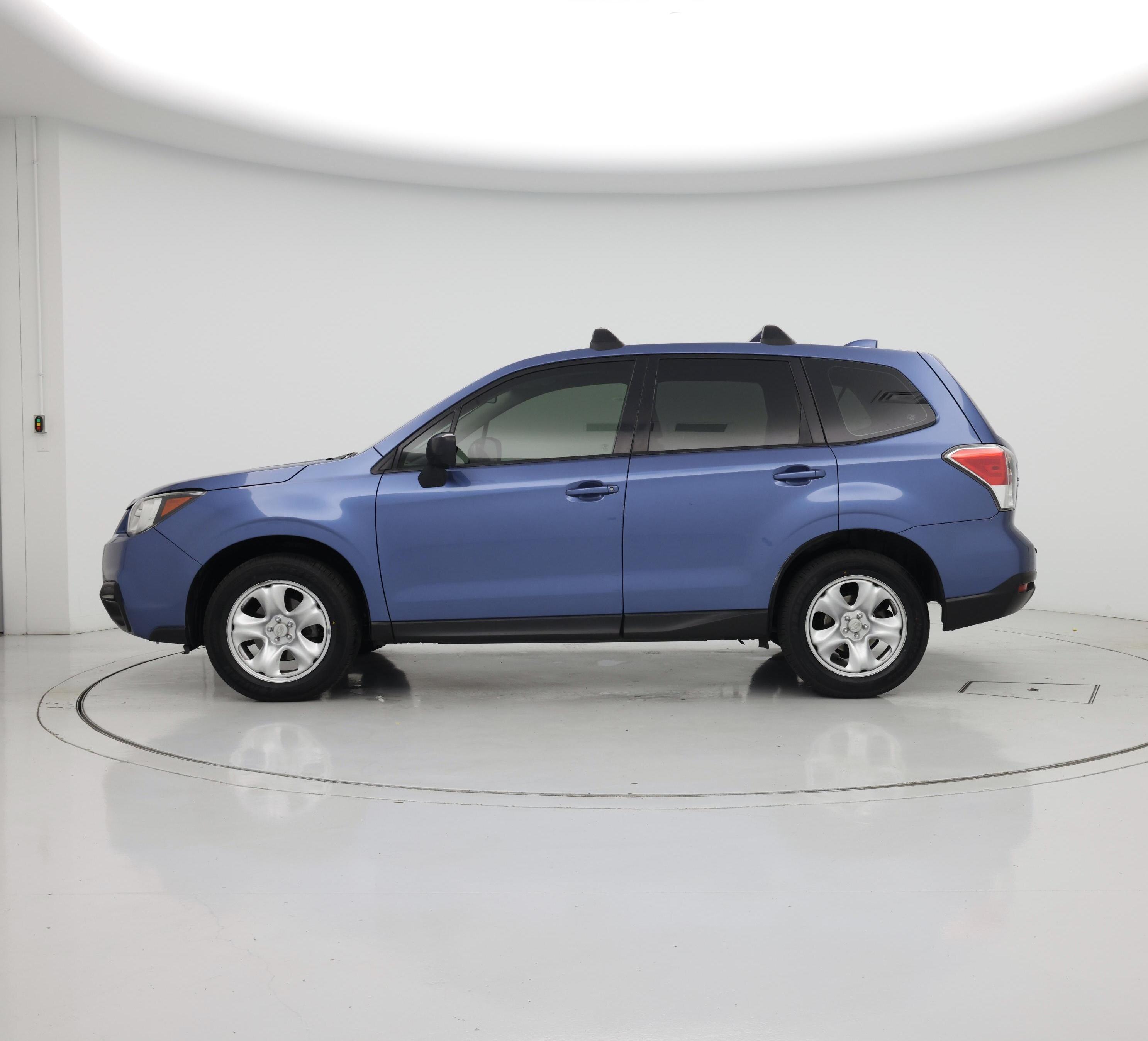 Thumbnail: 2017 Subaru Forester - 3