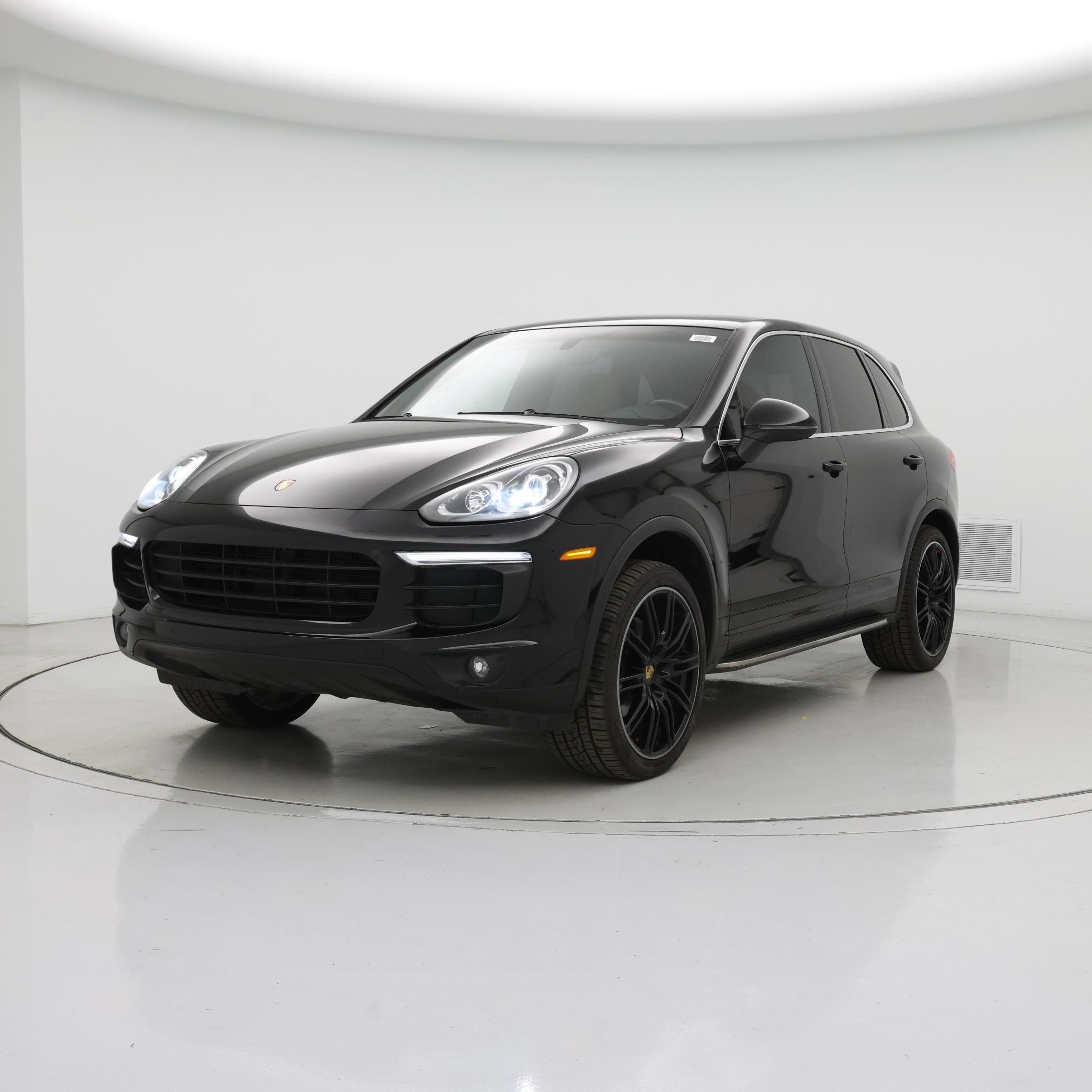 Thumbnail: 2016 Porsche Cayenne - 4