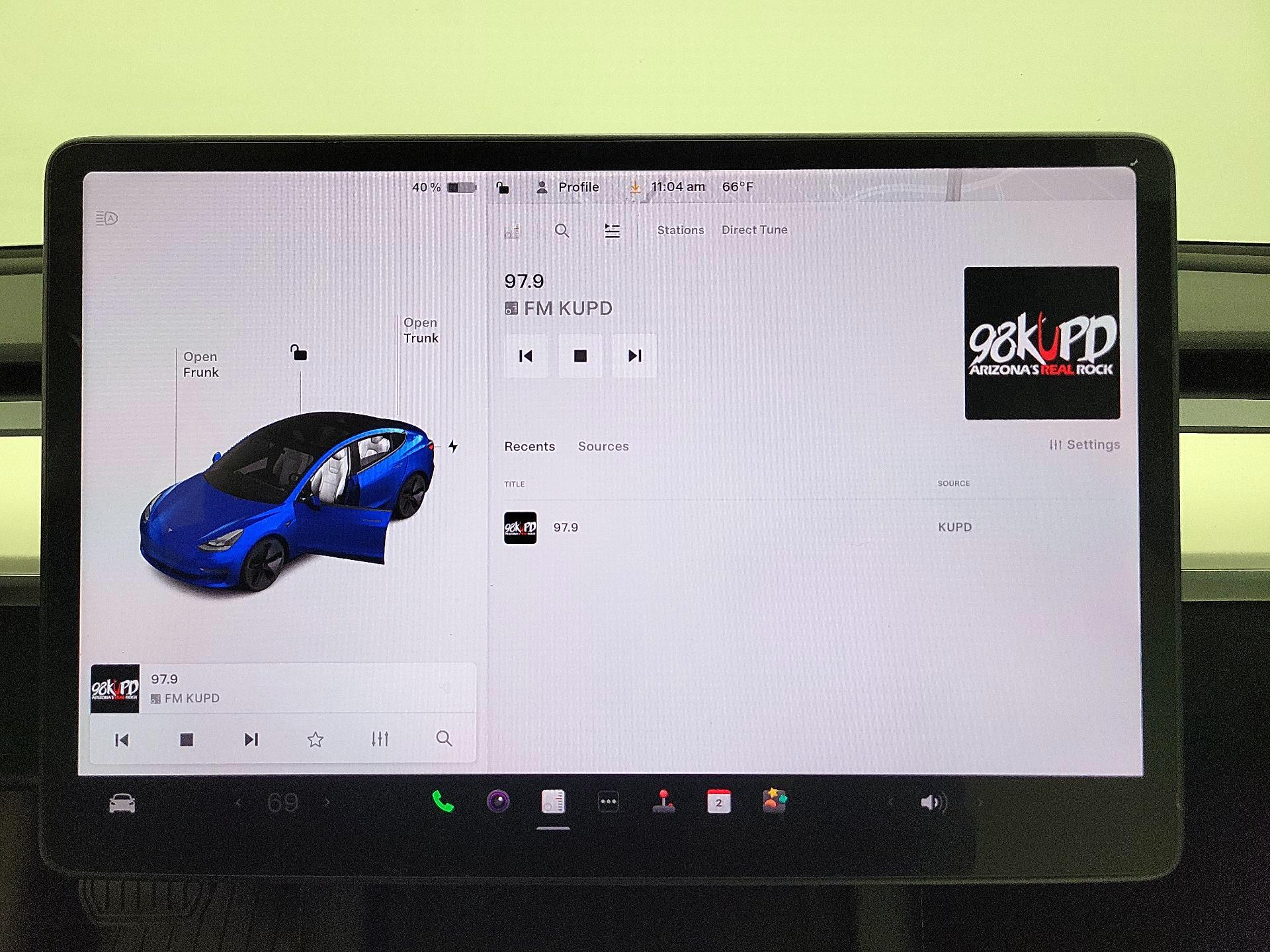 Thumbnail: 2021 Tesla Model 3 - 15