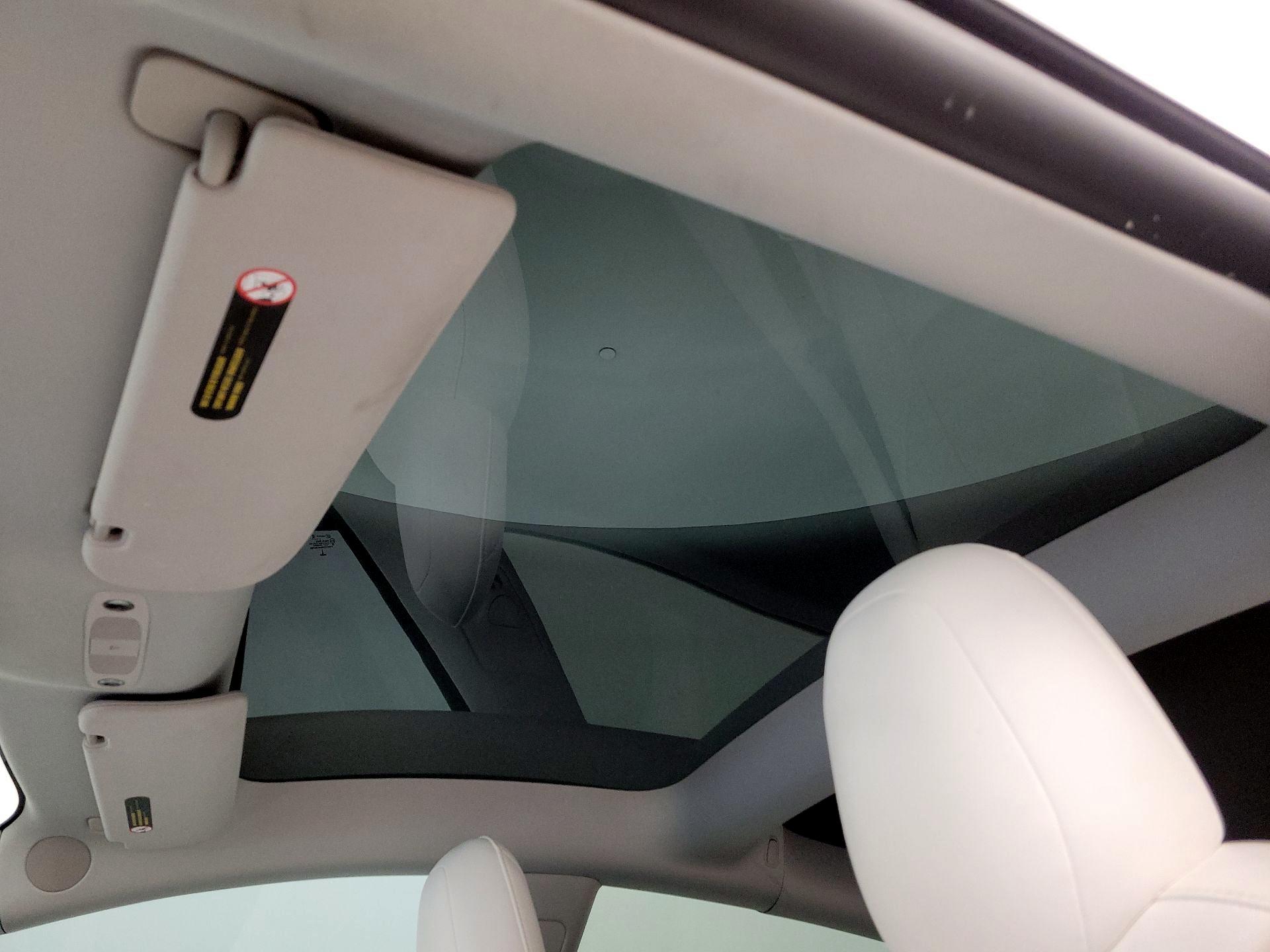 Thumbnail: 2021 Tesla Model 3 - 18