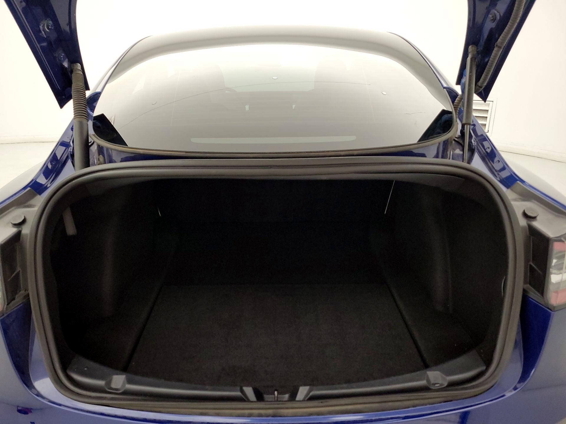 Thumbnail: 2021 Tesla Model 3 - 20