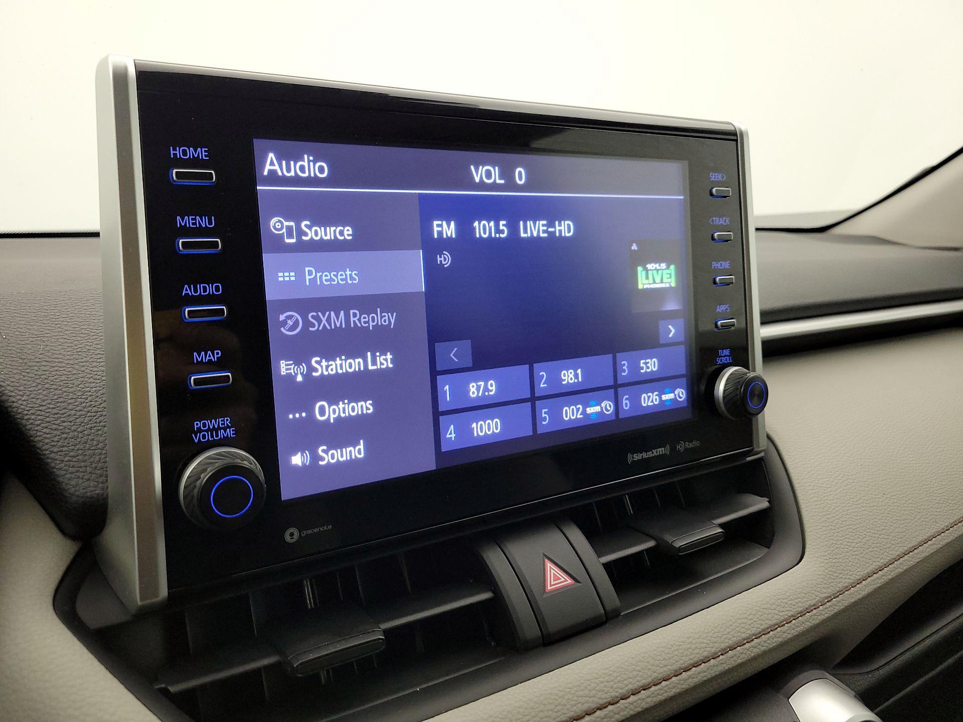 Thumbnail: 2022 Toyota RAV4 - 15