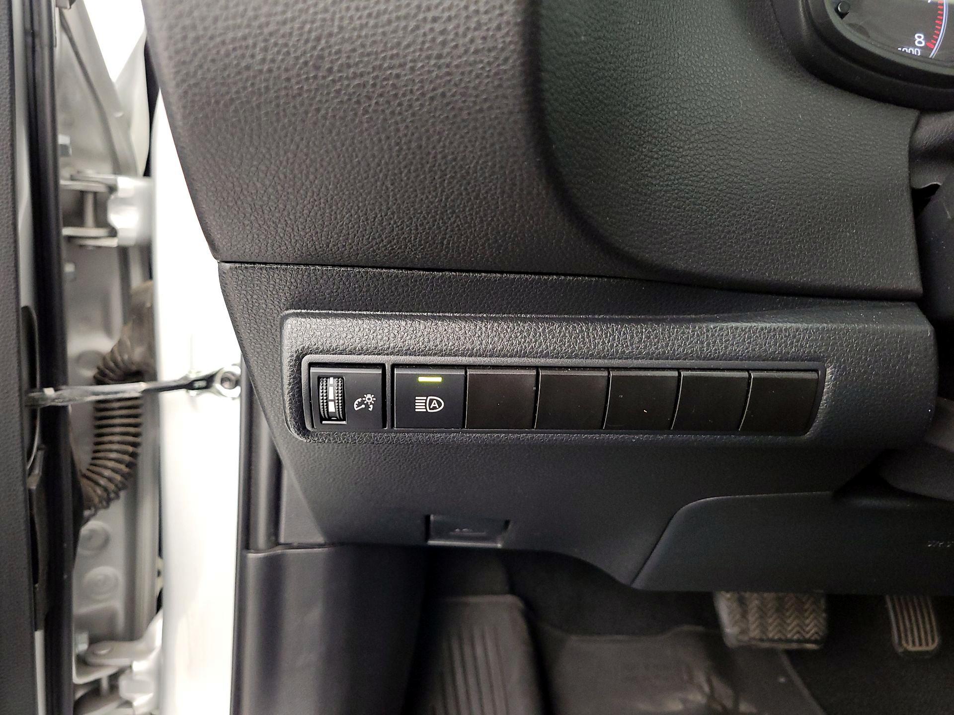 Thumbnail: 2024 Toyota Corolla - 13