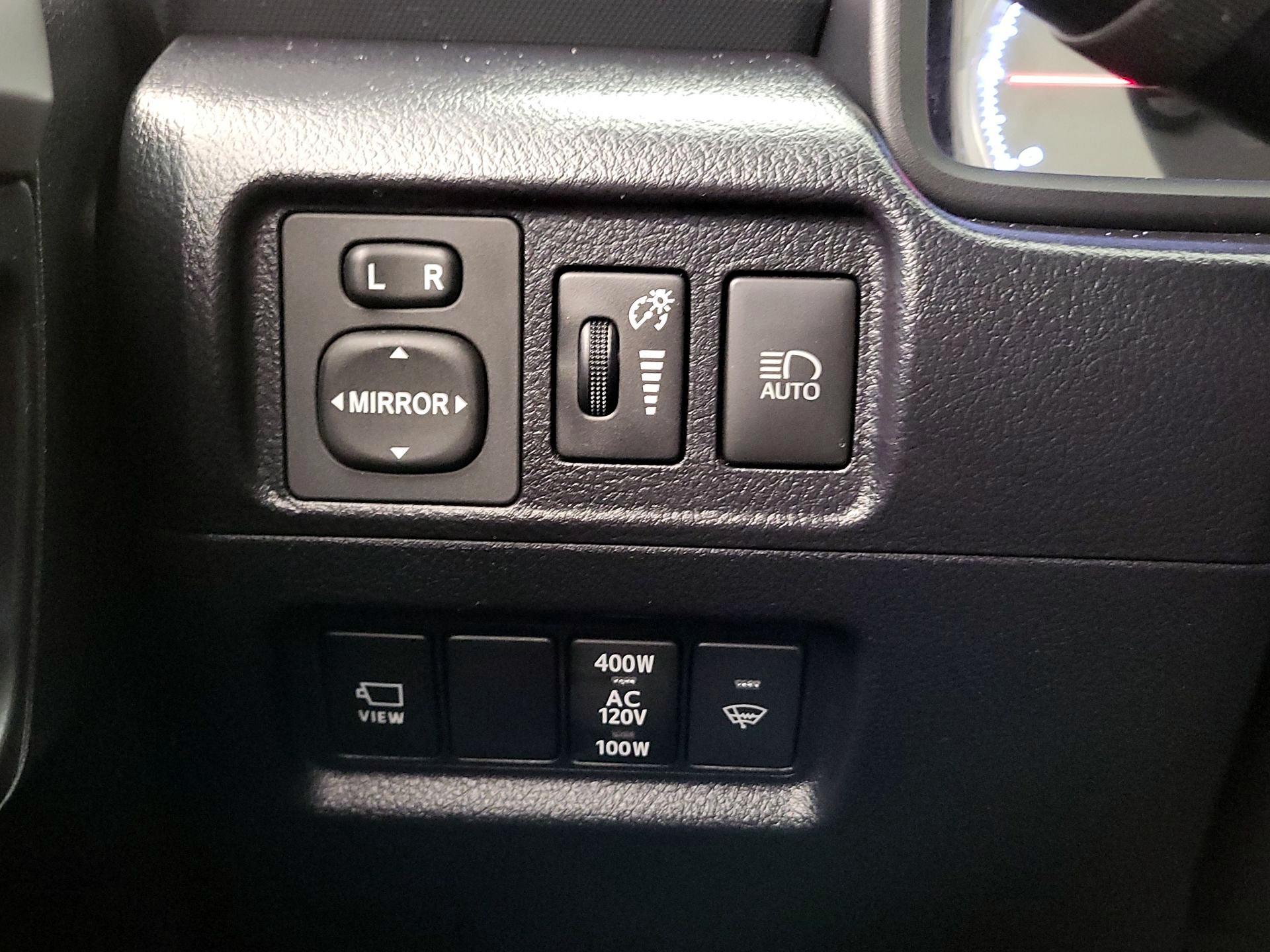 Thumbnail: 2023 Toyota 4Runner - 13