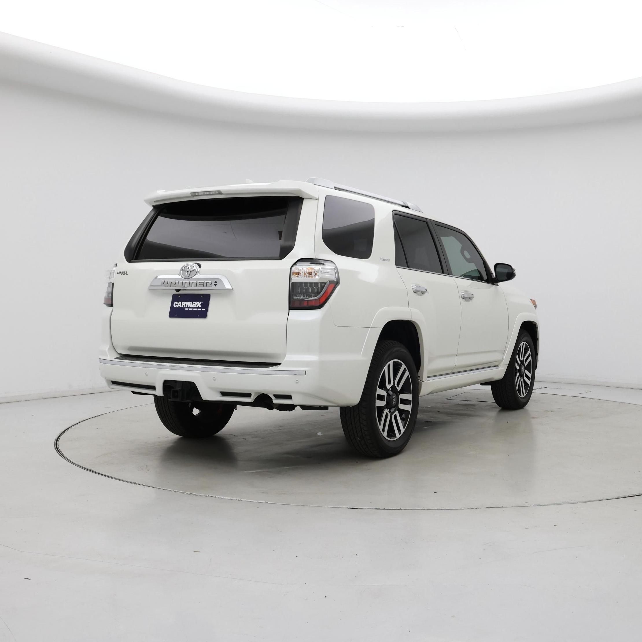 Thumbnail: 2023 Toyota 4Runner - 8