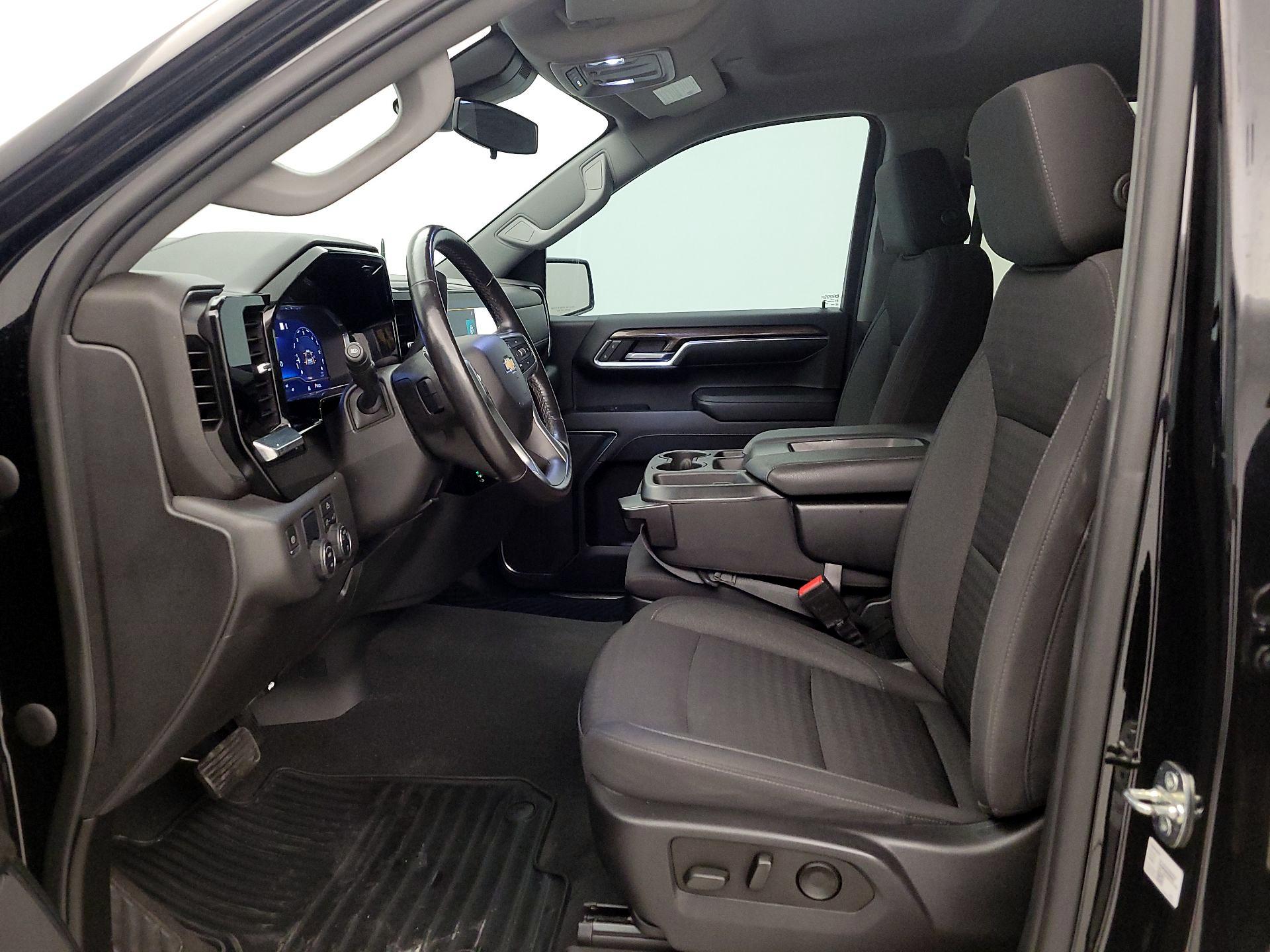 Thumbnail: 2023 Chevrolet Silverado 1500 - 11