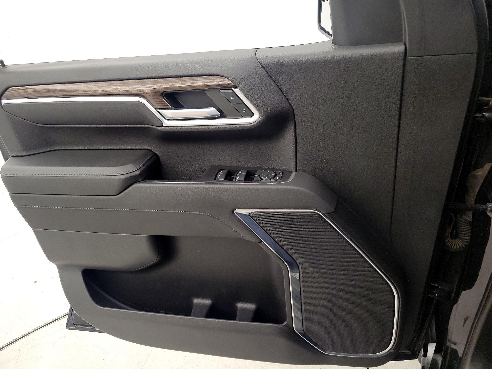 Thumbnail: 2023 Chevrolet Silverado 1500 - 12