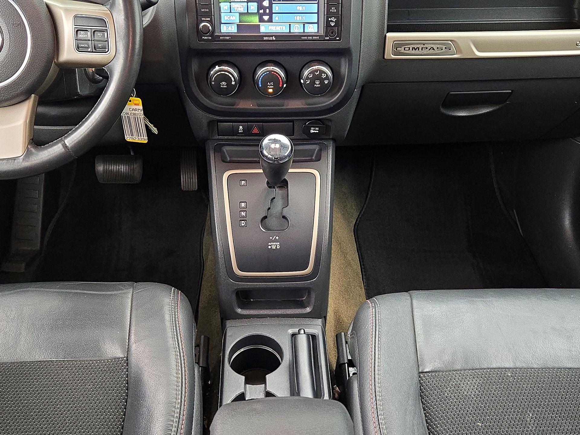 Thumbnail: 2016 Jeep Compass - 15