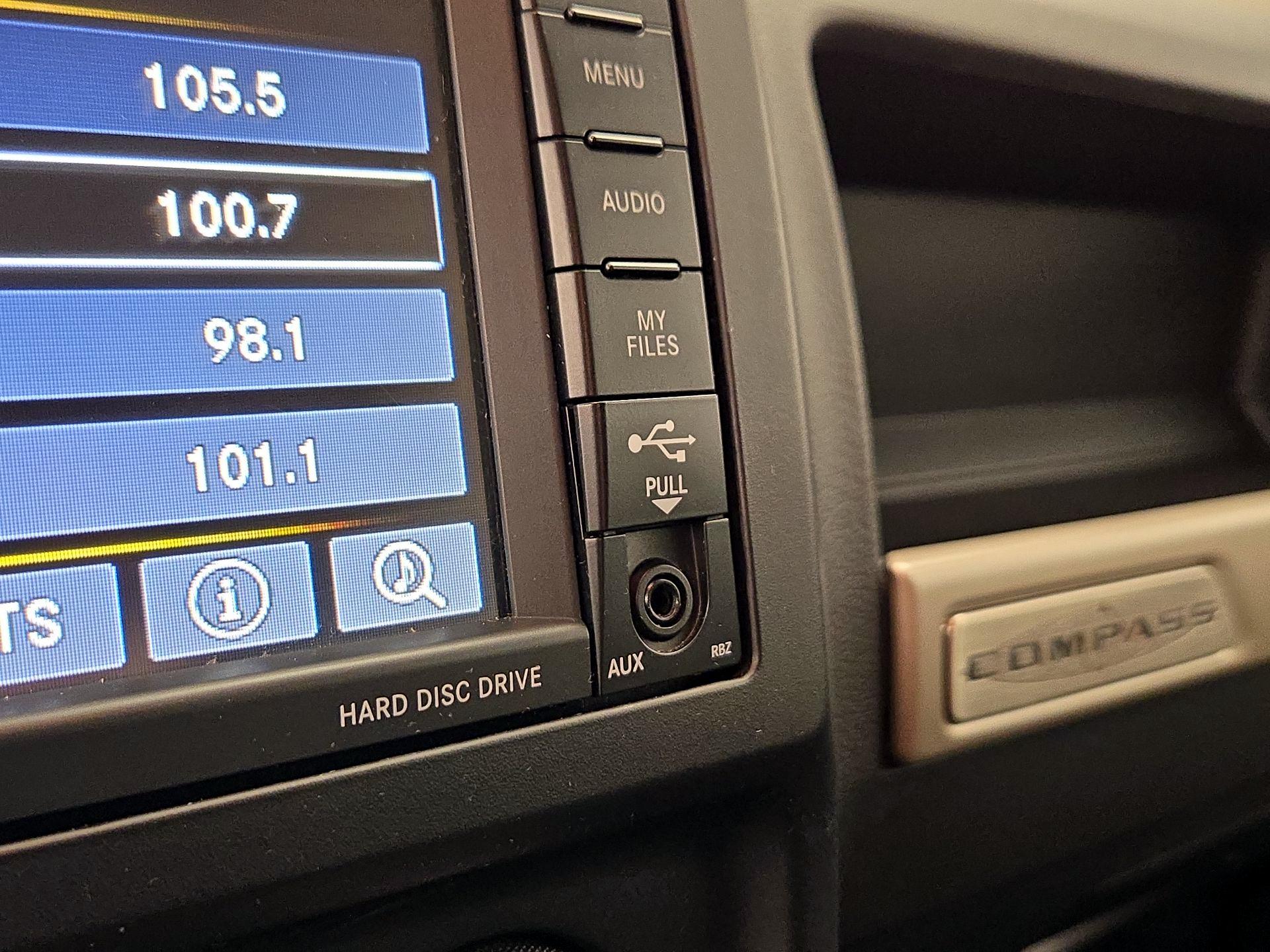 Thumbnail: 2016 Jeep Compass - 16