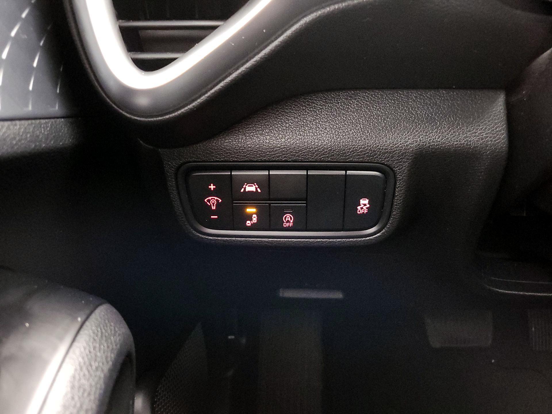 Thumbnail: 2020 Kia Soul - 13